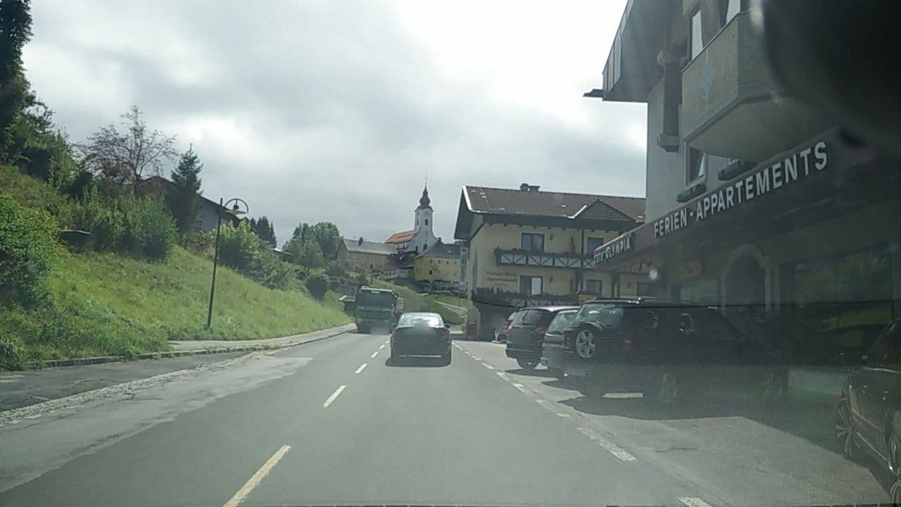 Street view near Ferien Appartements Faakersee, Faak am See — © bellazambo (CC BY-SA · Mapillary)