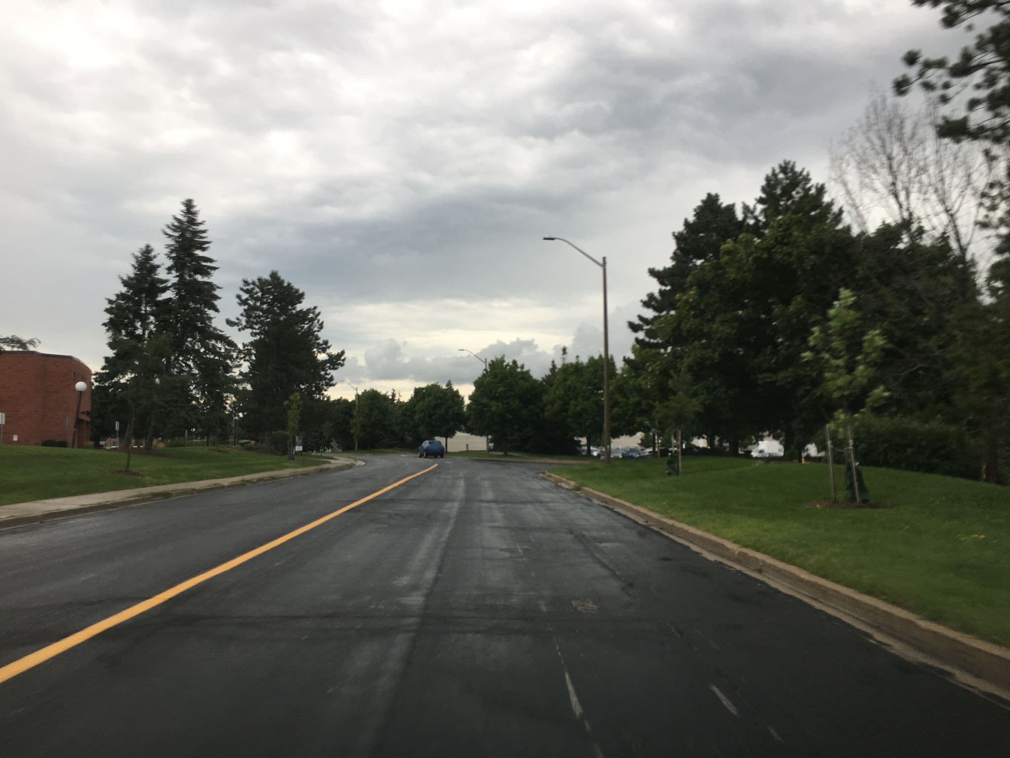 Street view near Comfort Inn, Steeles — © 991_2gt3 (CC BY-SA · Mapillary)