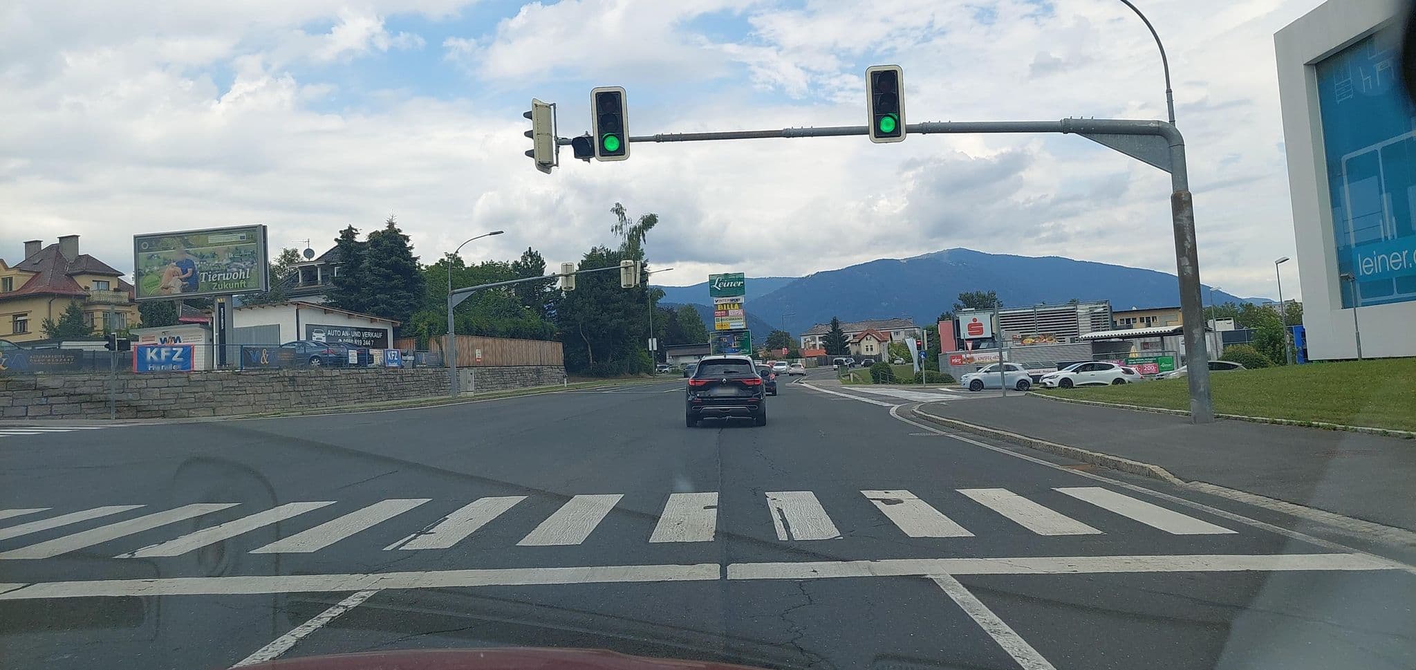Street view near Chillerlounge of MT's, Auen — © gzin (CC BY-SA · Mapillary)