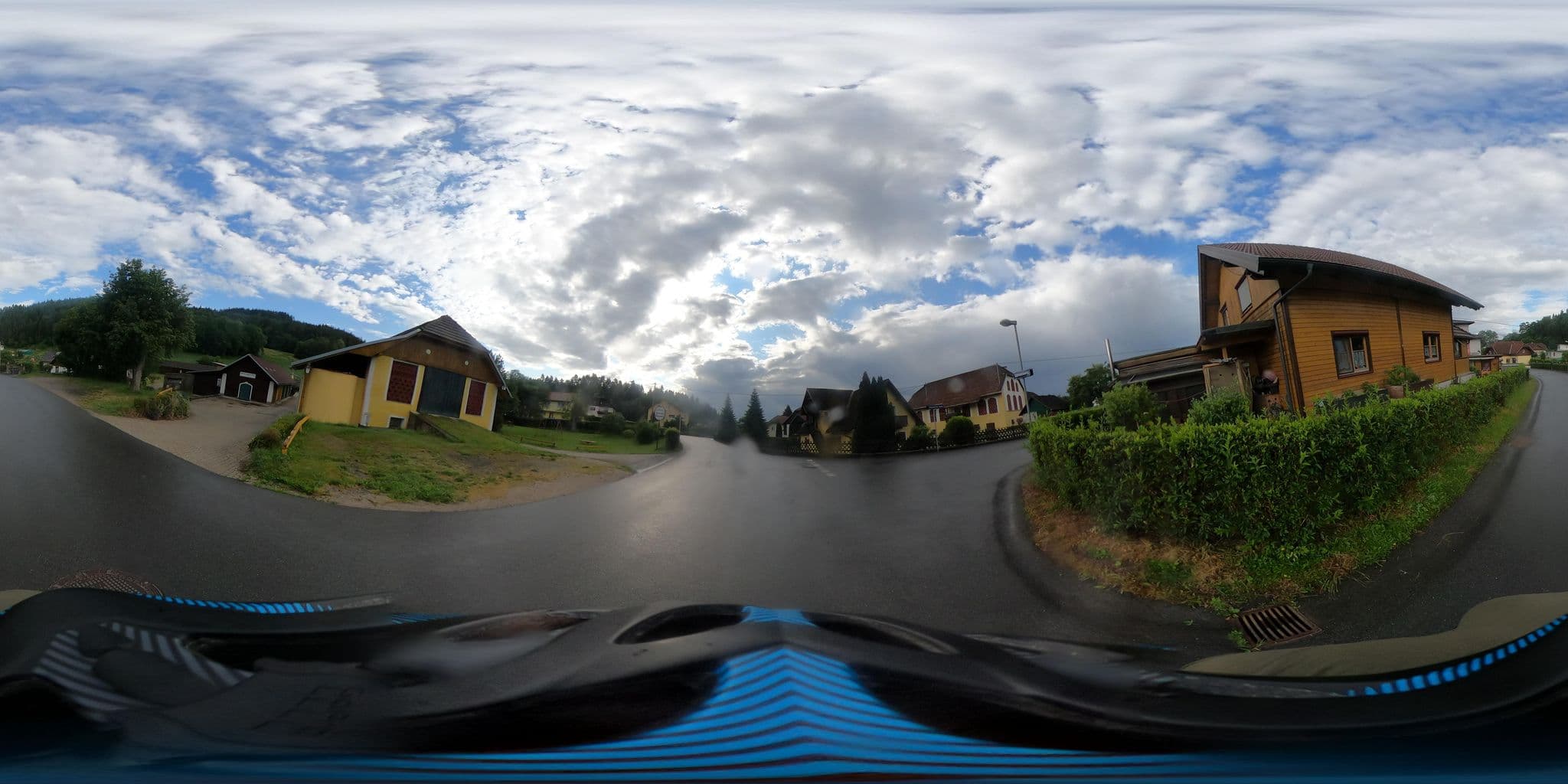 Street view near Perkonig Franz u Evelyn, Annabichl — © consens_verkehrsplanung (CC BY-SA · Mapillary)