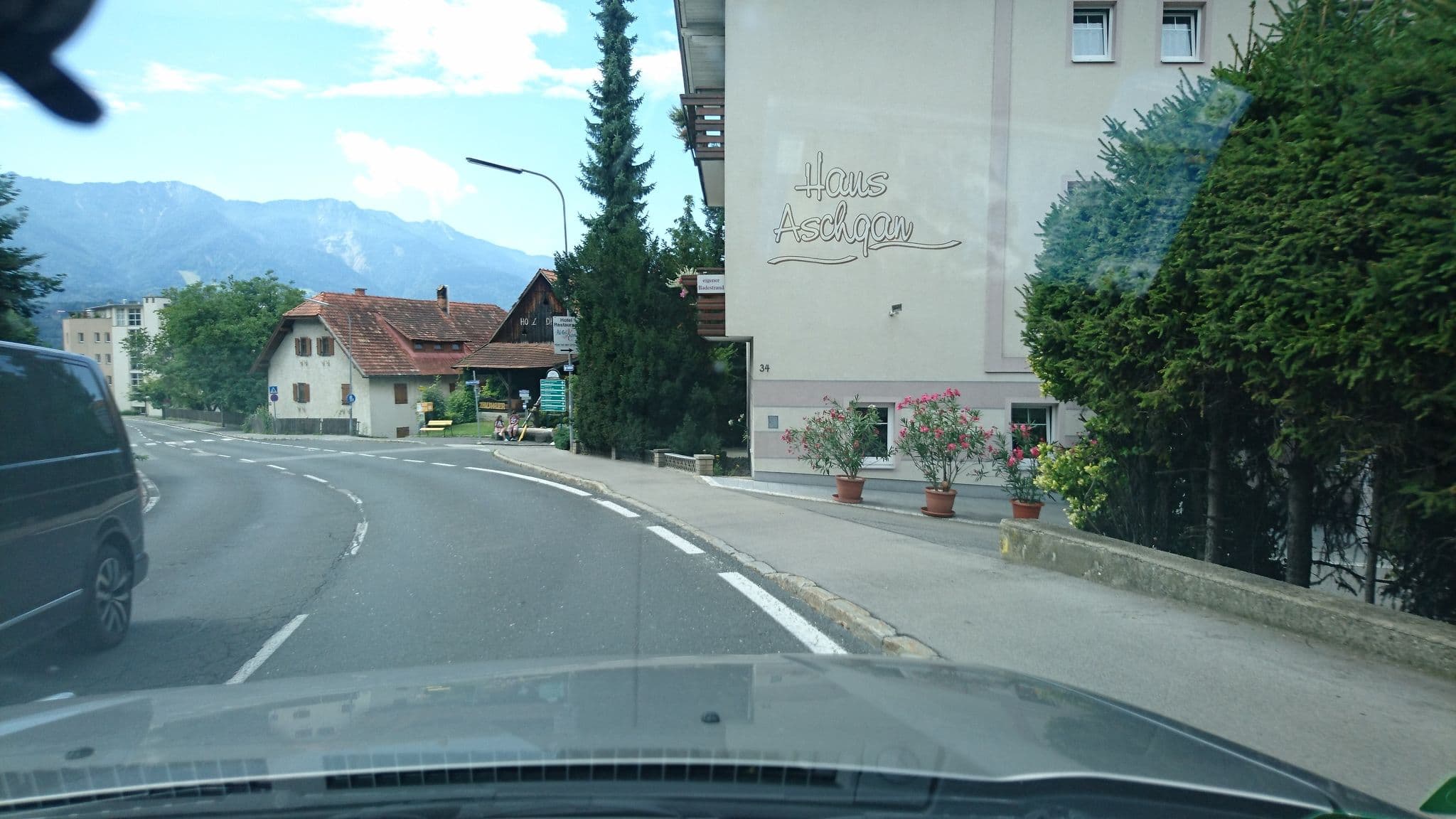 Street view near Klaudia Ursula Maurer, Föderlach I — © voschix (CC BY-SA · Mapillary)