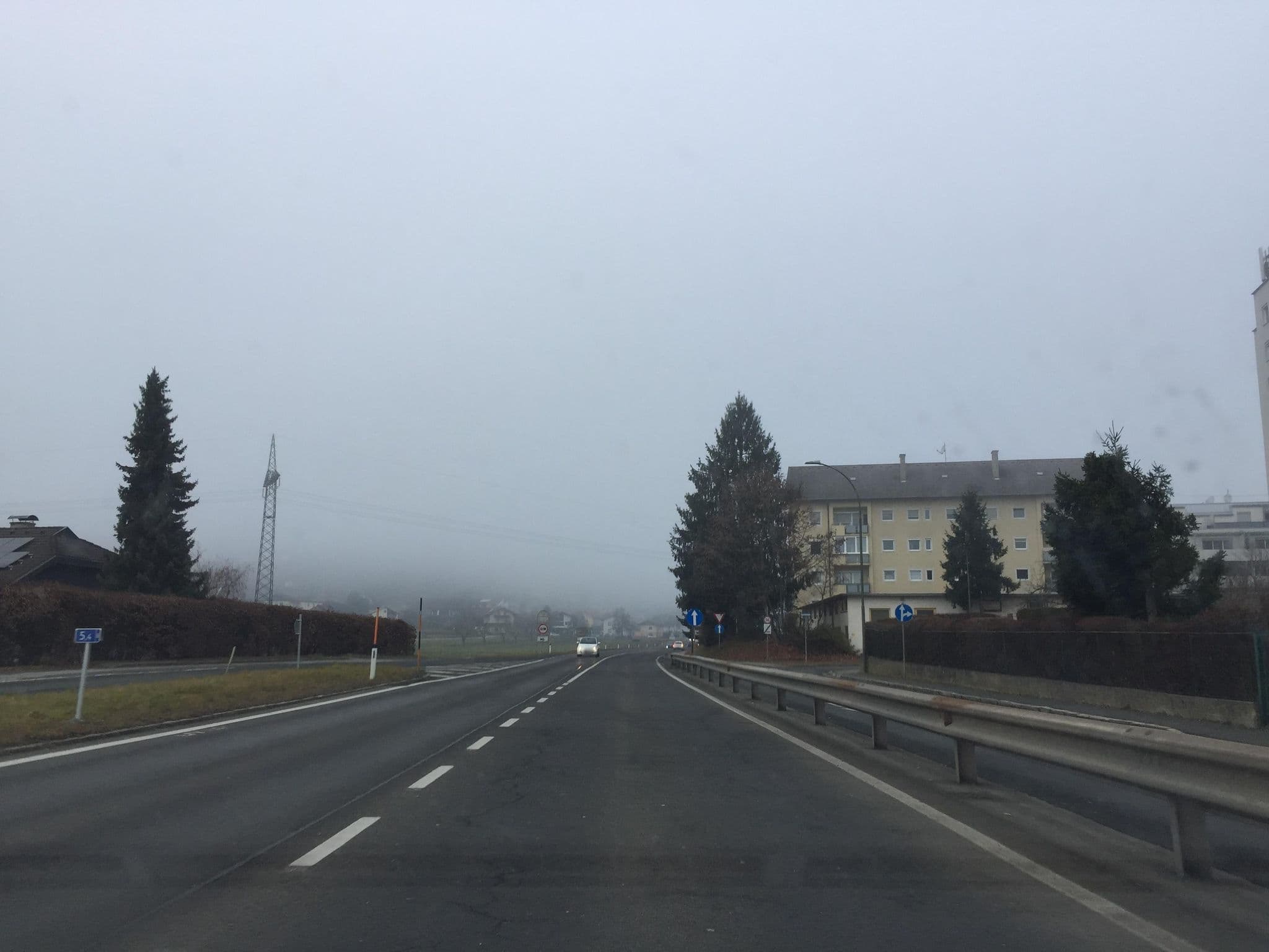Street view near Schneider Elisabeth, Warmbad-Judendorf — © igorzo (CC BY-SA · Mapillary)