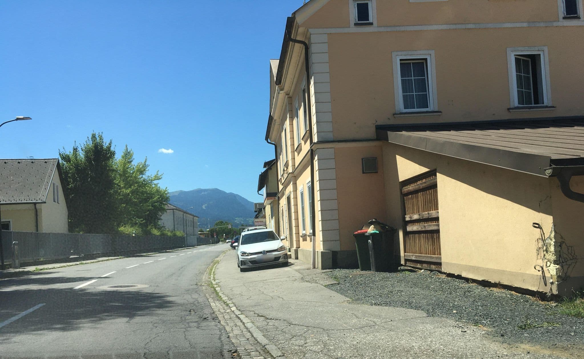 Street view near Schoffnegger Dietmar, Seebach — © istefanos (CC BY-SA · Mapillary)