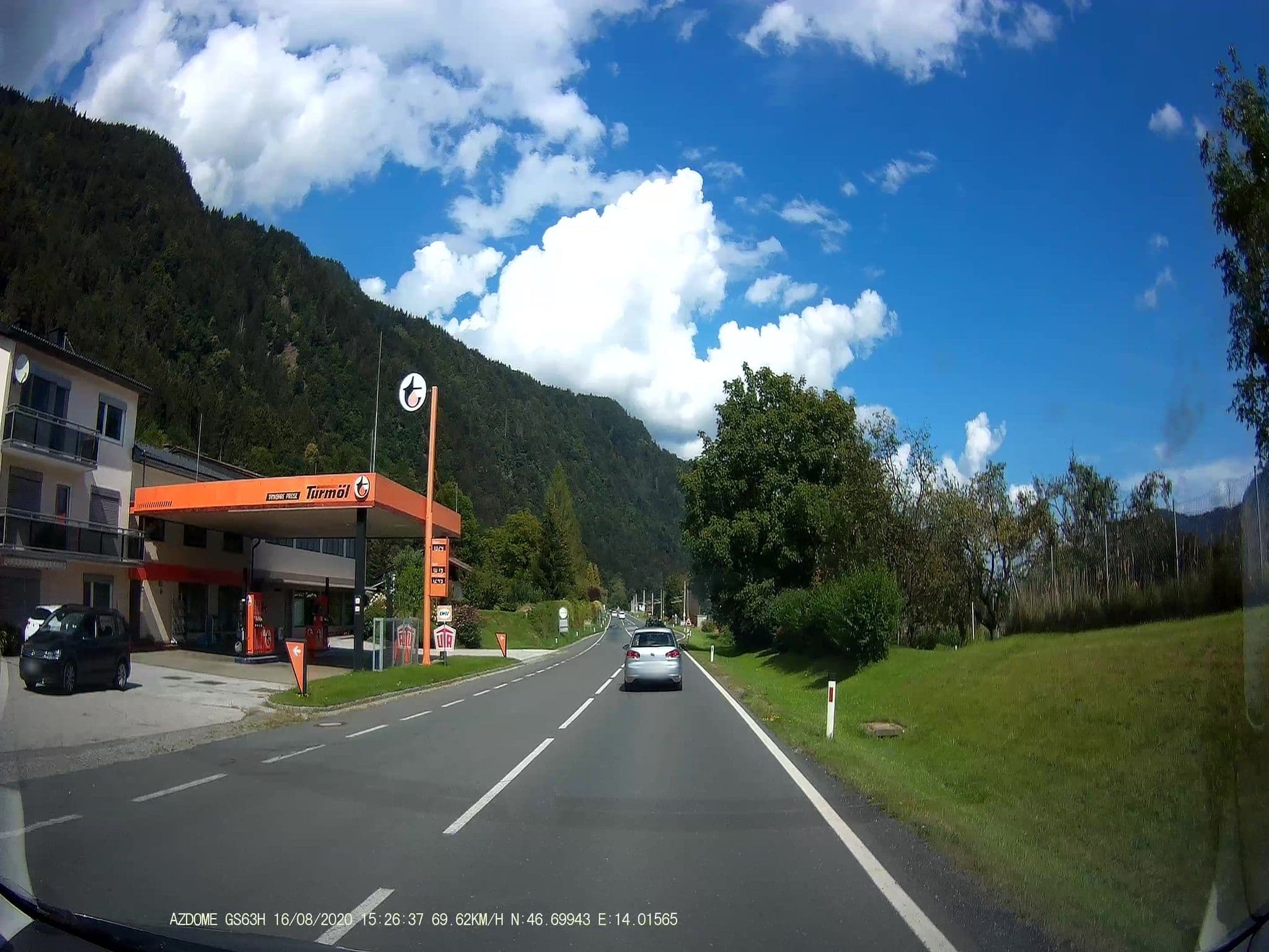 Street view near Kärnten Inn, Bodensdorf — © stefan147 (CC BY-SA · Mapillary)