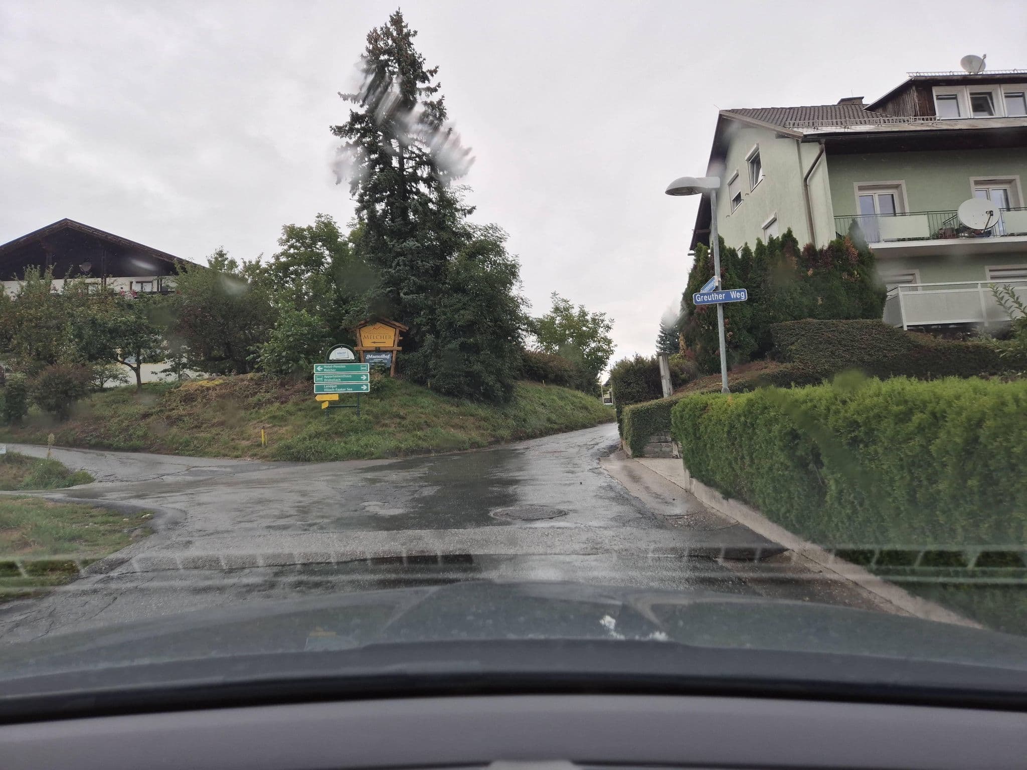 Street view near Haus Daniela, Faak am See — © schermy_at (CC BY-SA · Mapillary)