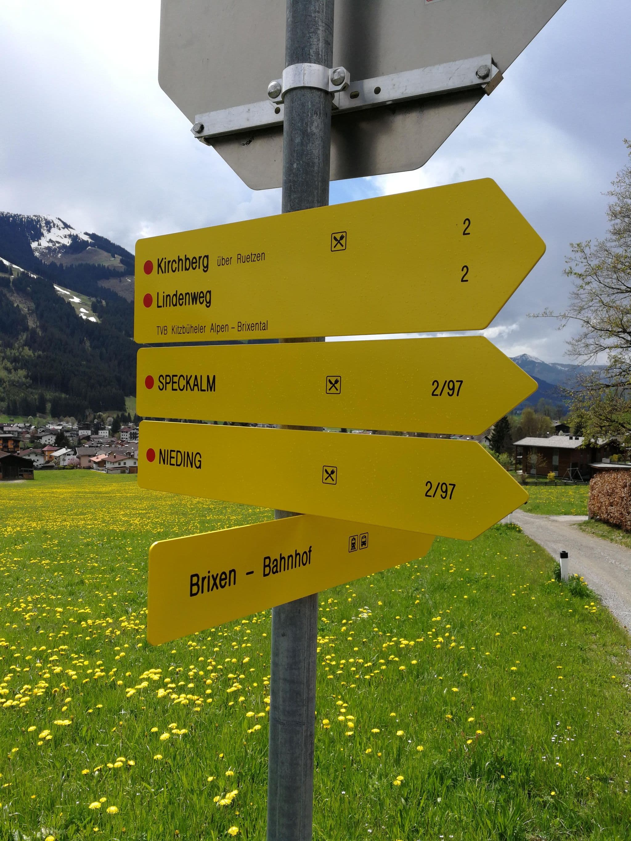 Street view near Haus Waldegg, Brixen im Thale — © santon (CC BY-SA · Mapillary)