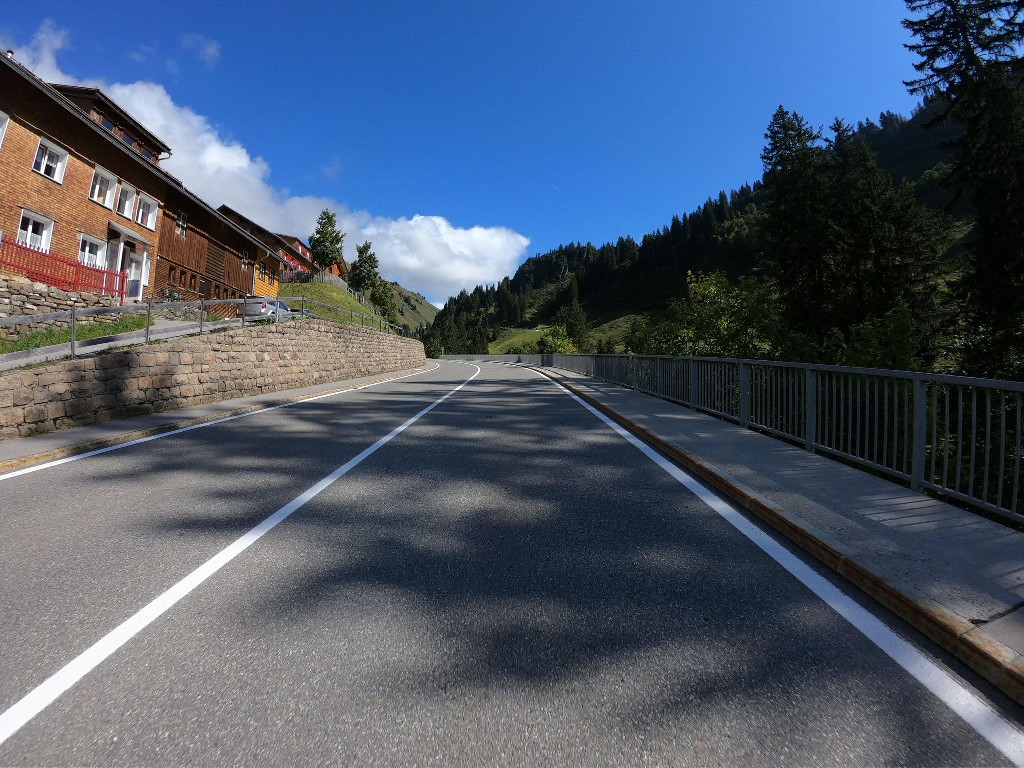 Street view near Hotel Garni, Lech — © joostjakob (CC BY-SA · Mapillary)