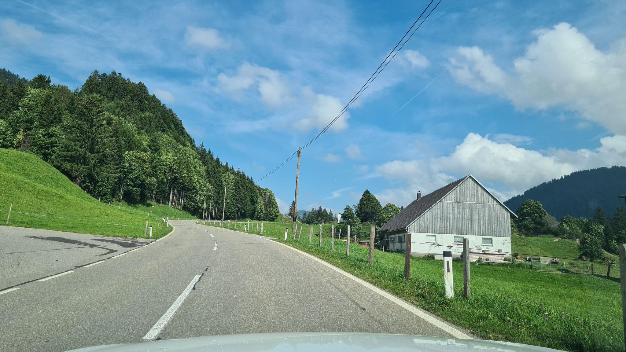 Street view near Bauernhof Lipburger Sonne, Hittisau — © mappi (CC BY-SA · Mapillary)