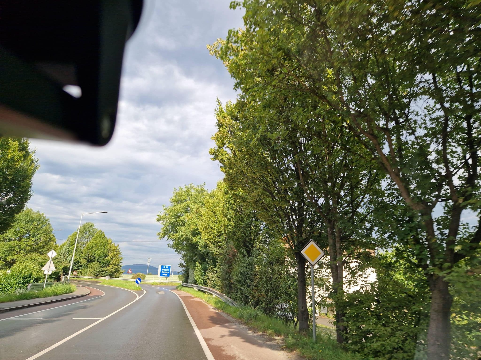 Street view near Hotel Hahn - Ein unvergessliches Erlebnis wartet auf Sie, Altach — © mcliquid (CC BY-SA · Mapillary)