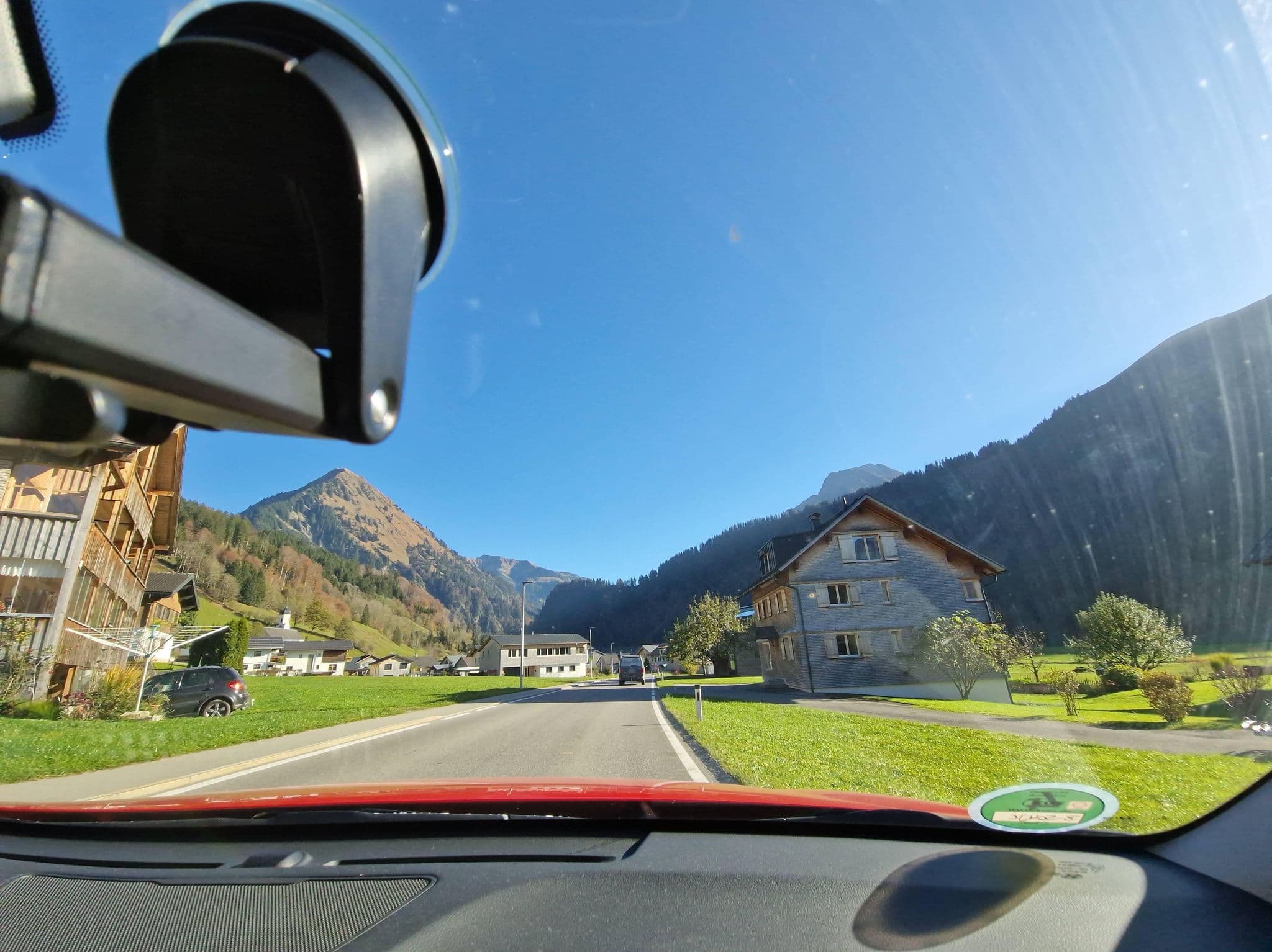 Street view near Bauernhaus auf der Halde - Hütte Ritter, Bizau — © mcliquid (CC BY-SA · Mapillary)