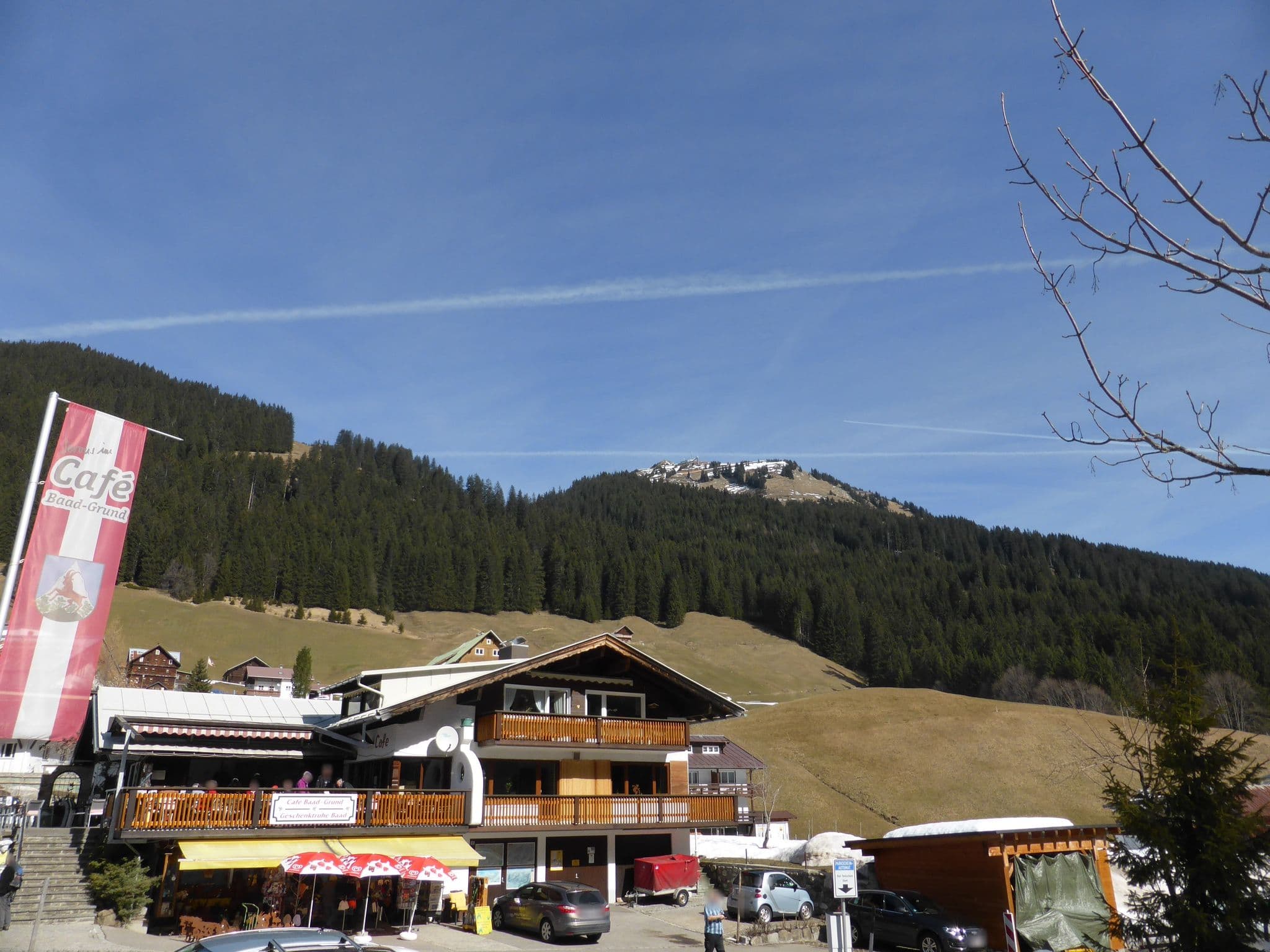 Street view near Berghotel Baad, Hirschegg — © sennewald63 (CC BY-SA · Mapillary)