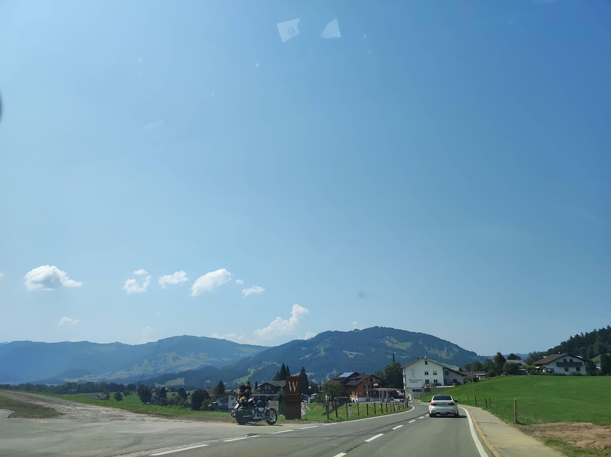 Street view near Hotel Pension der Wälderhof Lingenau, Lingenau — © msdess (CC BY-SA · Mapillary)