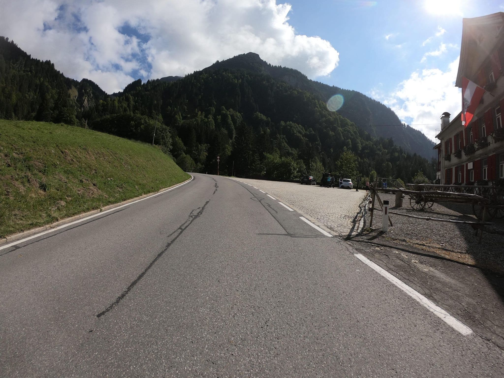 Street view near Landhaus Bad Hopfreben, Lech — © joostjakob (CC BY-SA · Mapillary)