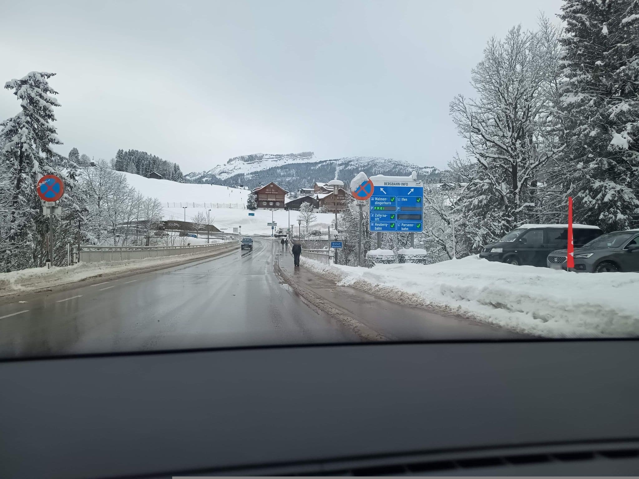 Street view near Ortwin Adam, Riezlern — © zuse (CC BY-SA · Mapillary)