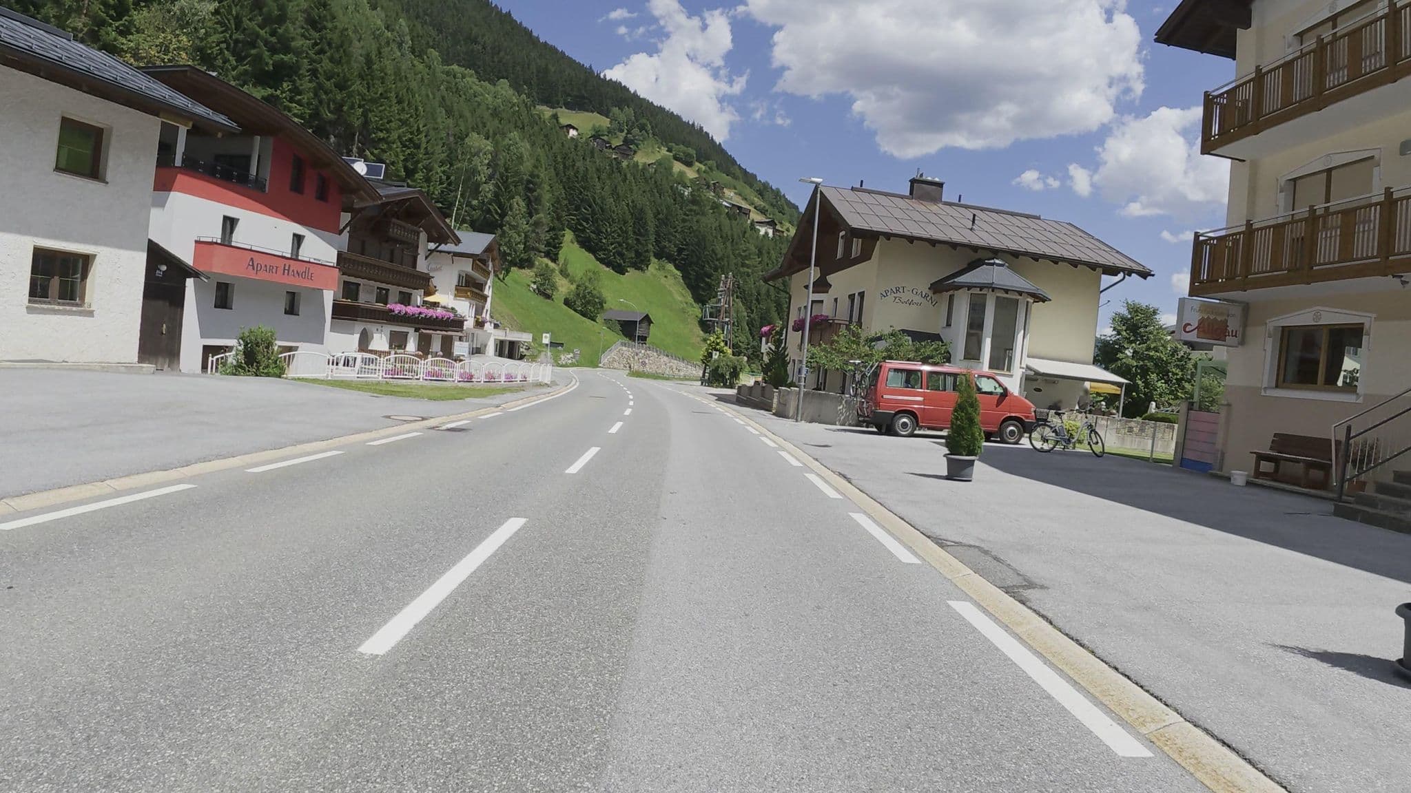 Street view near Apart Garni Jägerheim, Kappl — © Guzzi_Franze (CC BY-SA · Mapillary)