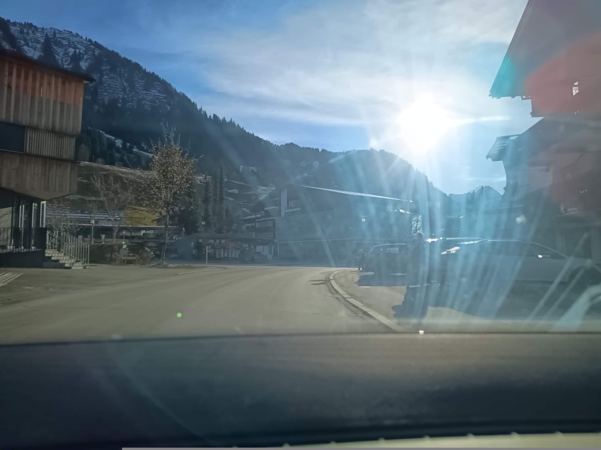 Street view near Regine Ursula Hämmerle, Riezlern — © zuse (CC BY-SA · Mapillary)