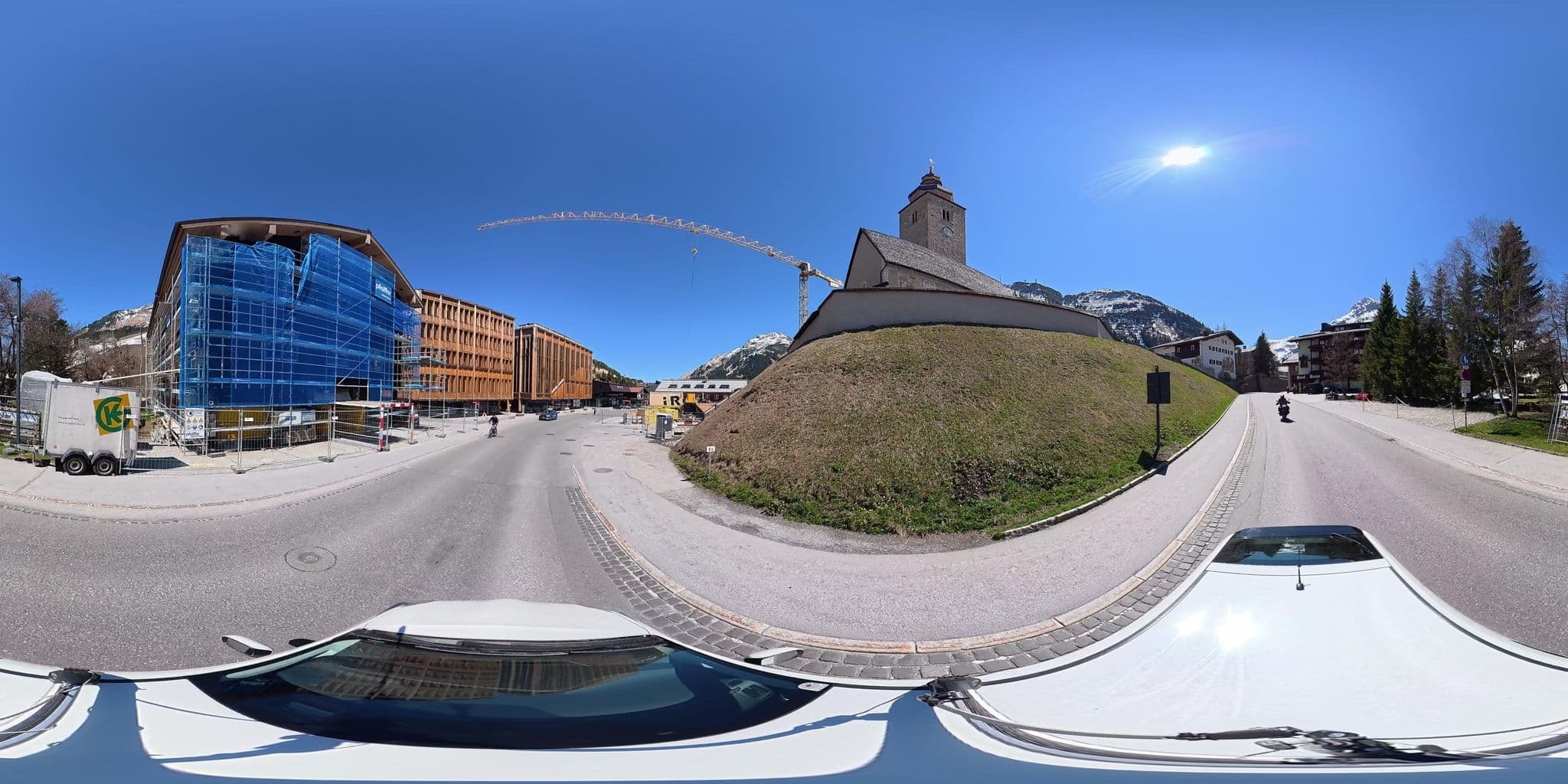 Street view near Kurt und Hermi Jochum Pension `Lechtalerhof`, Lech — © osmplus_org (CC BY-SA · Mapillary)