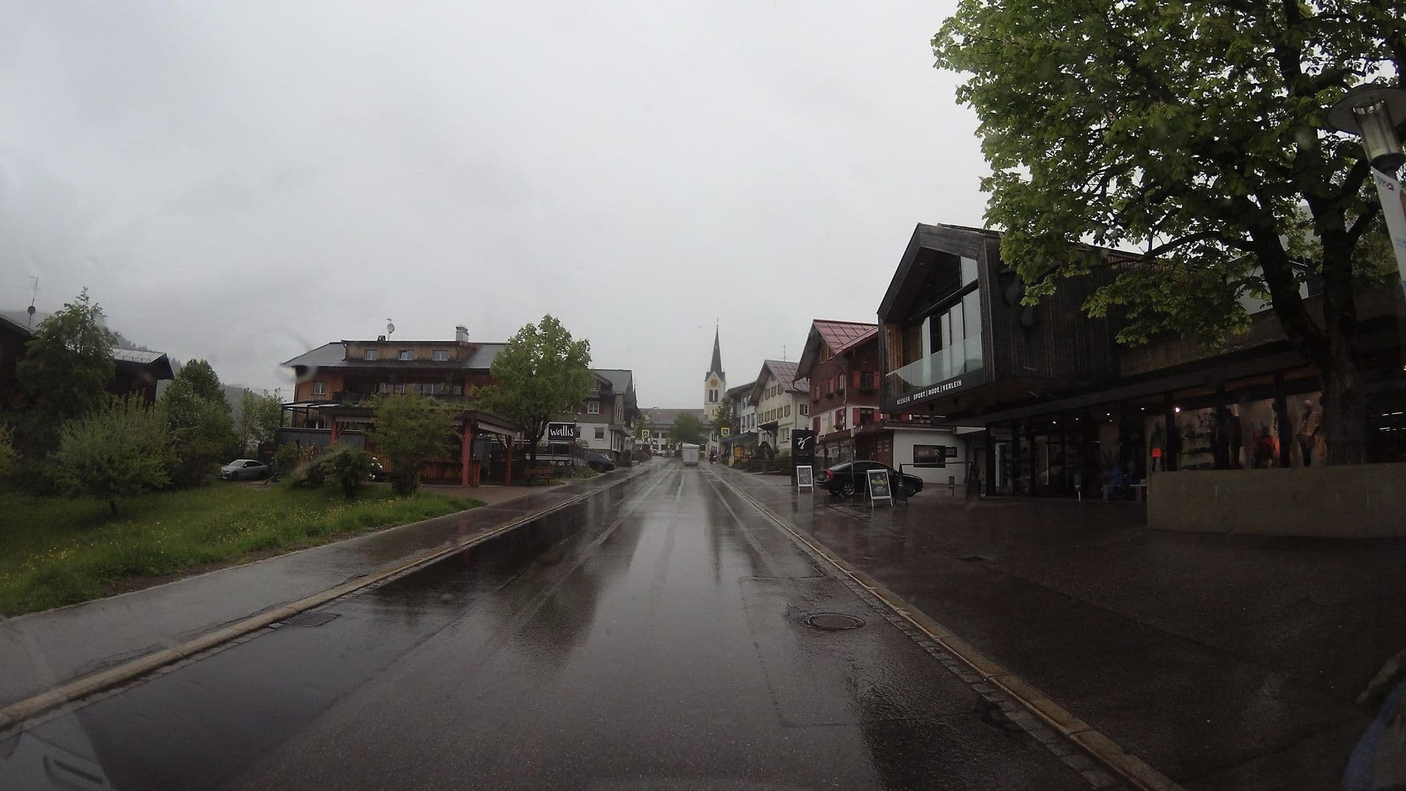 Street view near Beer Peter Results & More, Riezlern — © teddy73 (CC BY-SA · Mapillary)