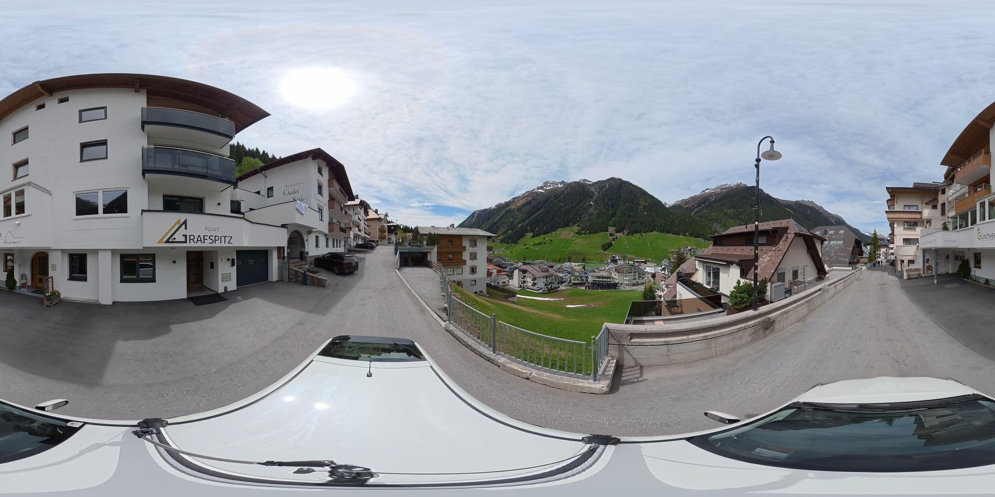 Street view near Theresia Zangerl, Ischgl — © osmplus_org (CC BY-SA · Mapillary)