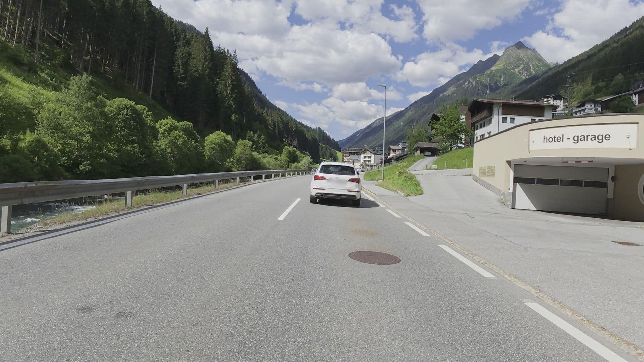 Street view near Zangerle Appartments, Kapple, Kappl — © Guzzi_Franze (CC BY-SA · Mapillary)