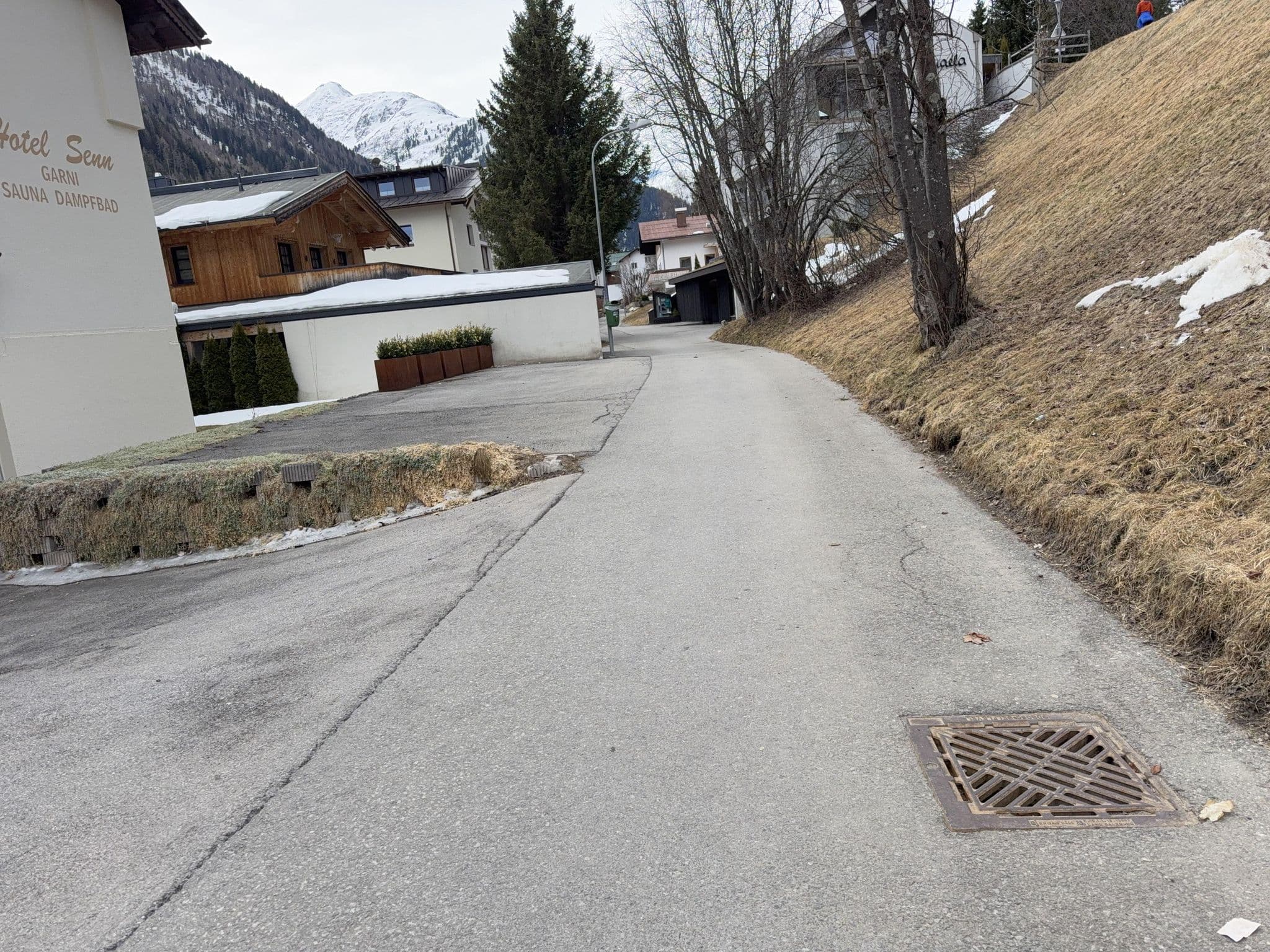 Street view near Sennhotel, St Anton am Arlberg — © RSTQ (CC BY-SA · Mapillary)
