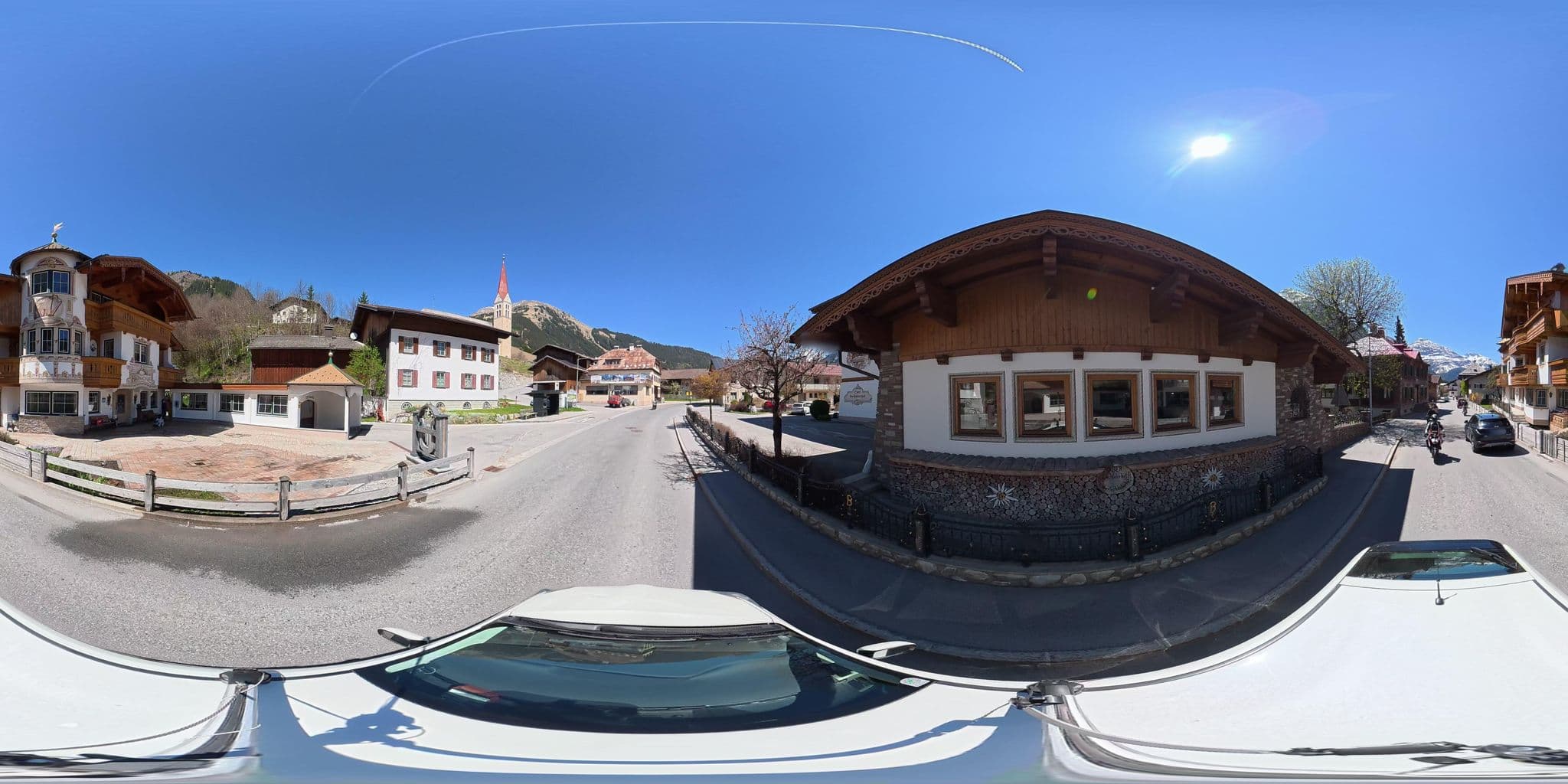 Street view near Zimmer 15, Pettneu — © osmplus_org (CC BY-SA · Mapillary)
