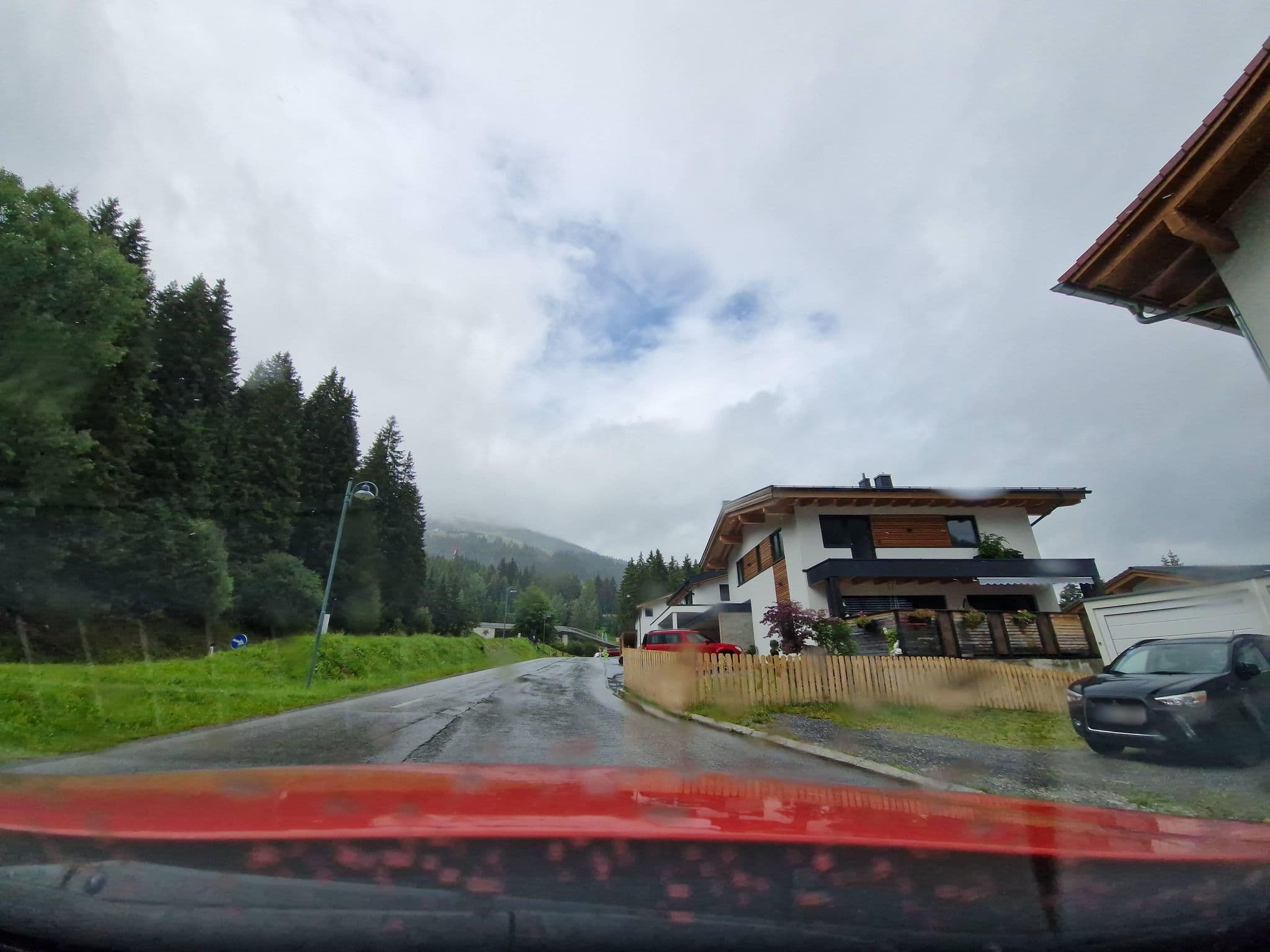 Street view near St Martin Chalet, St Anton am Arlberg — © mcliquid (CC BY-SA · Mapillary)