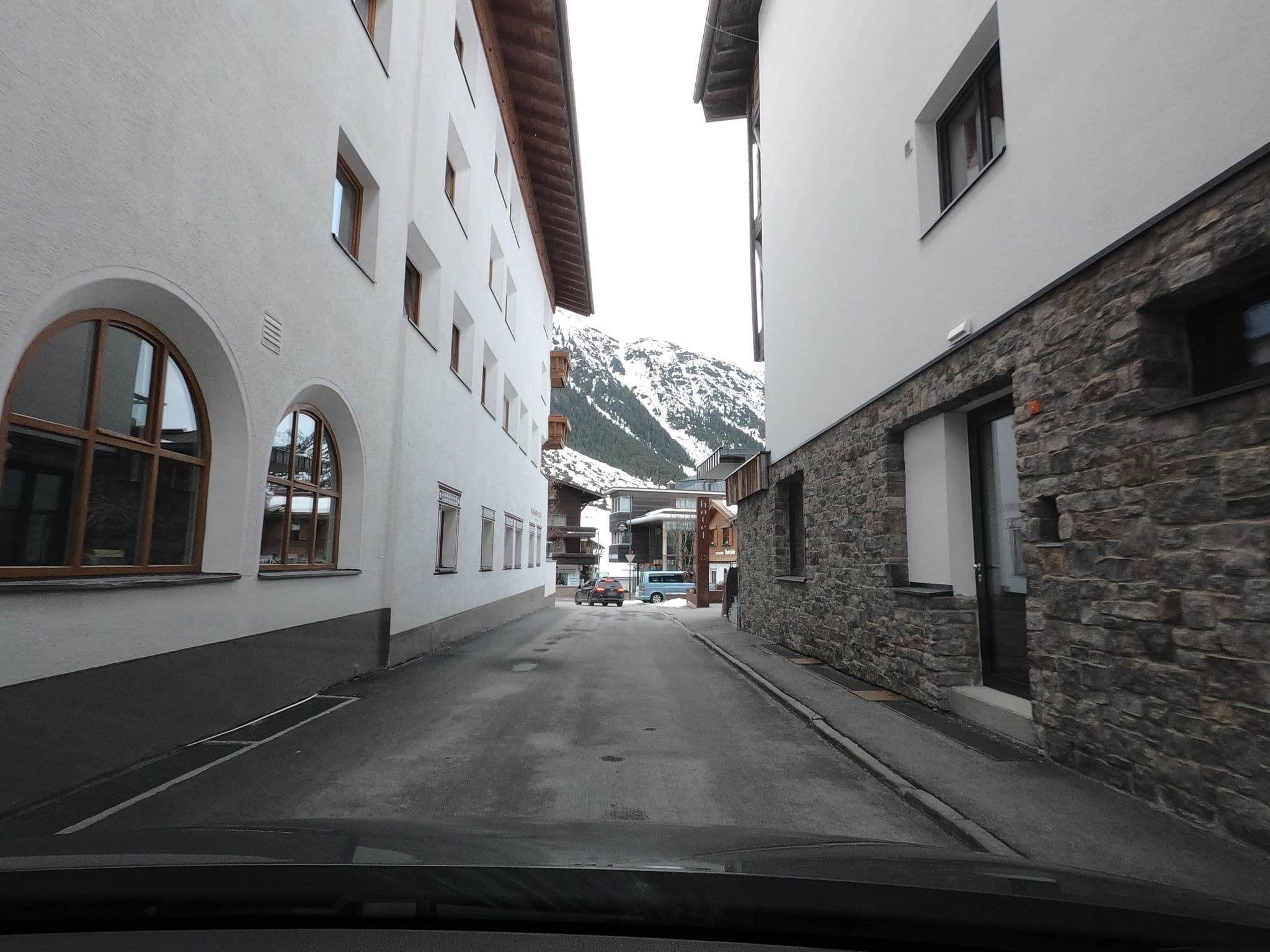 Street view near Hotel Gasthof zum Roessle - Reinhard Tuertscher, Ischgl — © frhh211 (CC BY-SA · Mapillary)