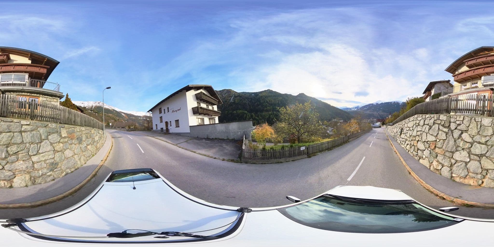 Street view near Apart Ferienglück, Prutz — © osmplus_org (CC BY-SA · Mapillary)
