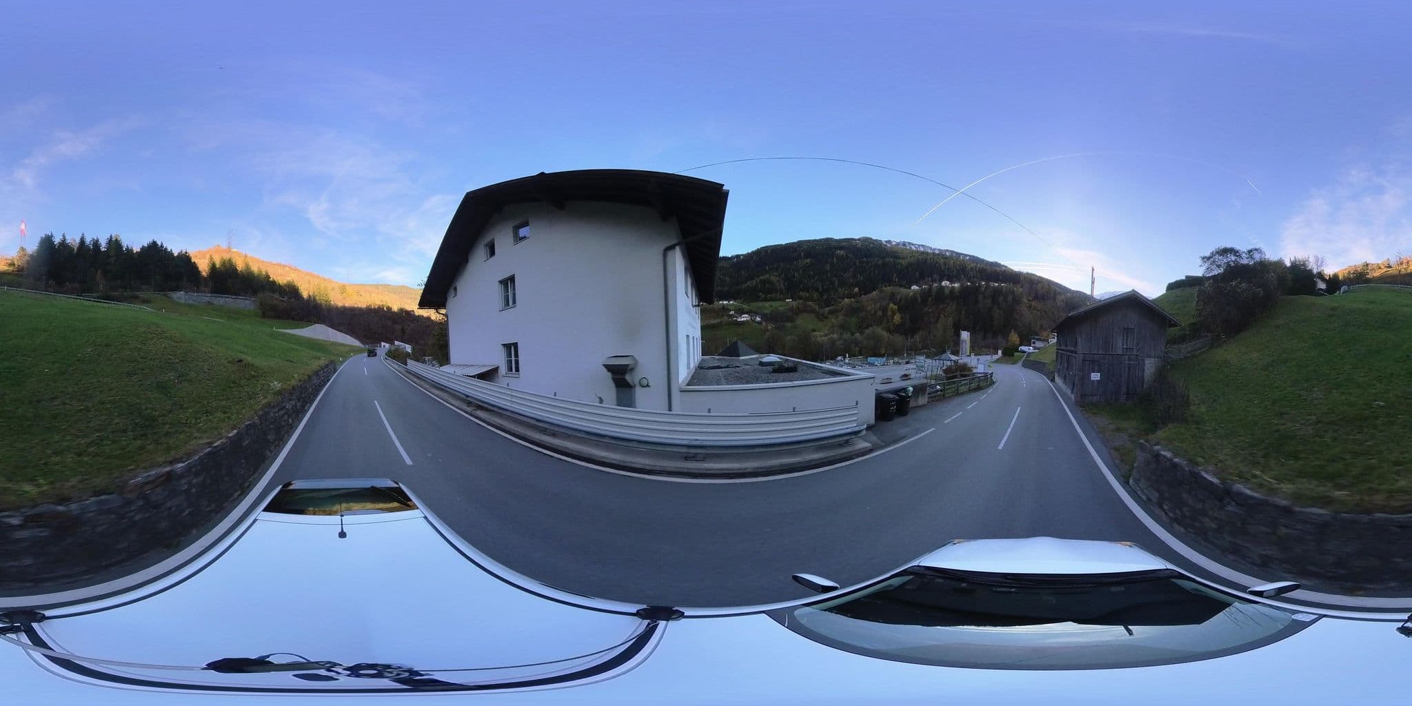 Street view near Gashof Neuer Zoll, Fliess — © osmplus_org (CC BY-SA · Mapillary)