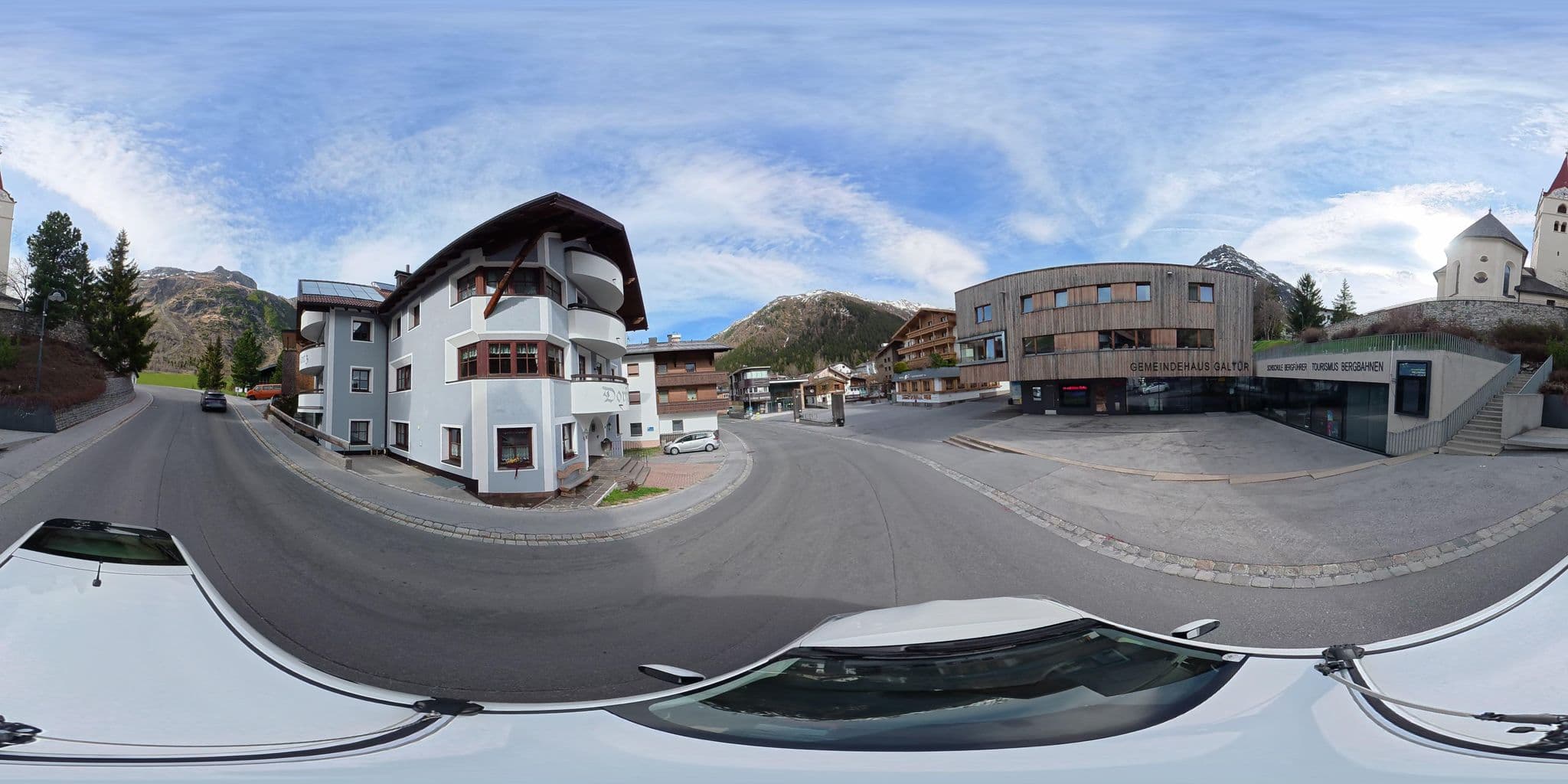 Street view near Helga Pension-garni, Ischgl — © osmplus_org (CC BY-SA · Mapillary)
