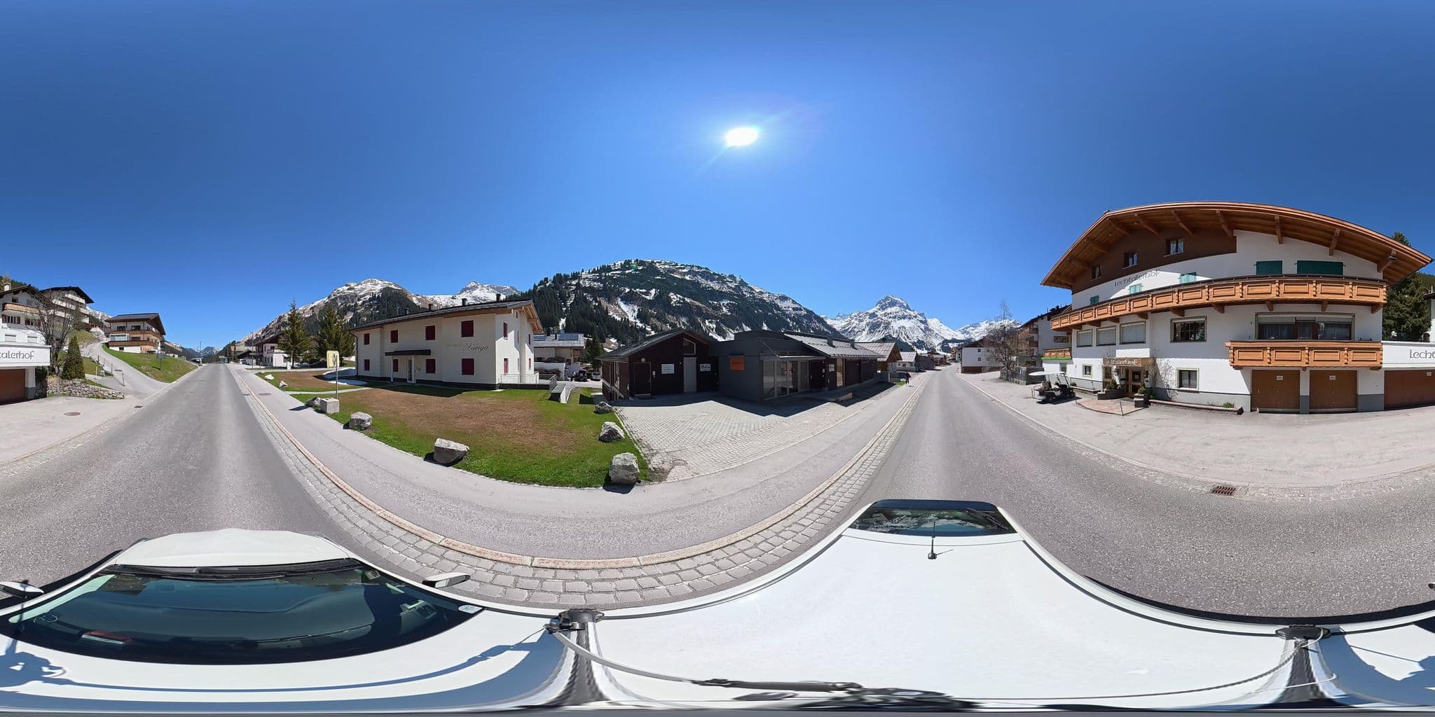 Street view near Pension Lechtalerhof, Lech — © osmplus_org (CC BY-SA · Mapillary)