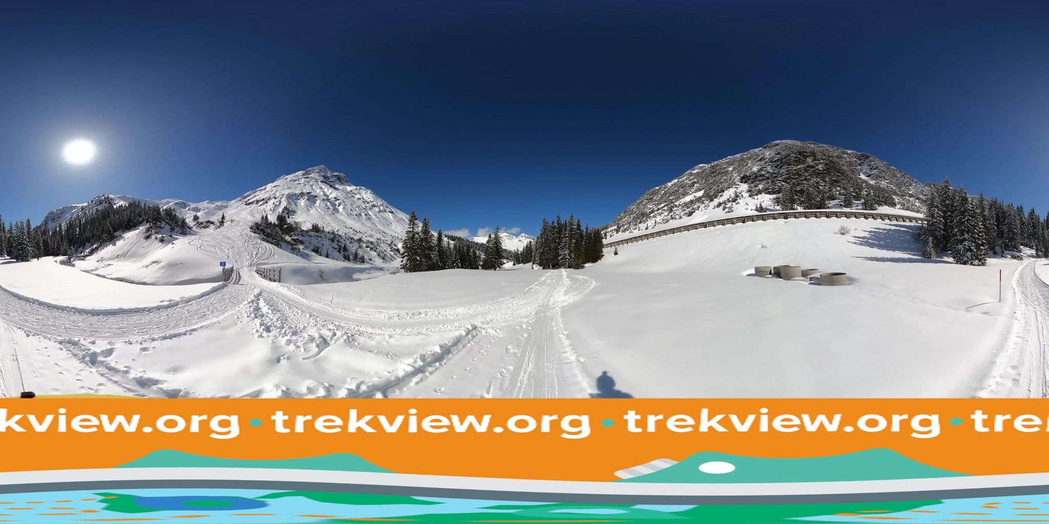 Street view near Hotel - Pension Auenhof Strolz, Lech — © trekviewed (CC BY-SA · Mapillary)