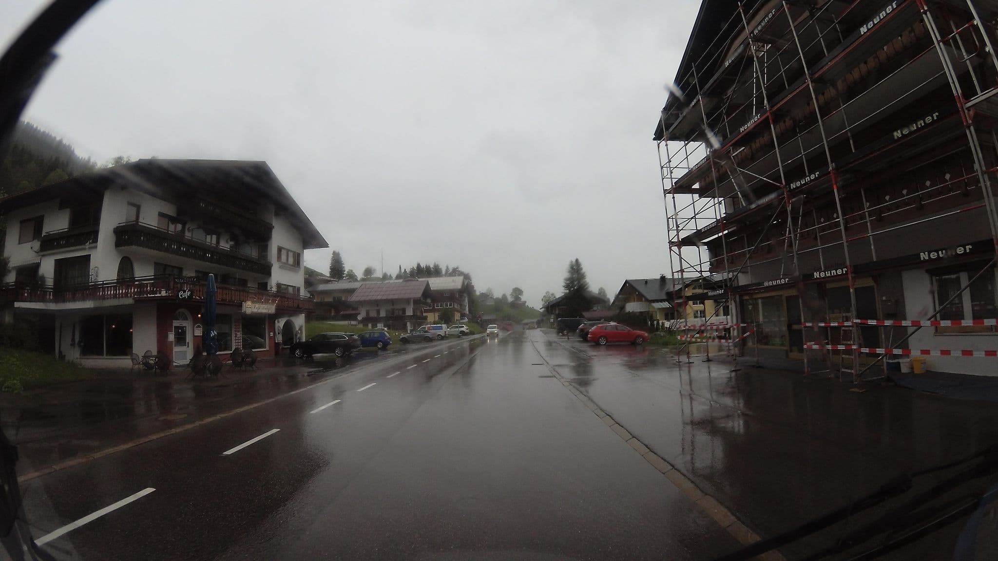 Street view near Mittelberg - Kleinwalsertal Gästehaus, Hirschegg — © teddy73 (CC BY-SA · Mapillary)