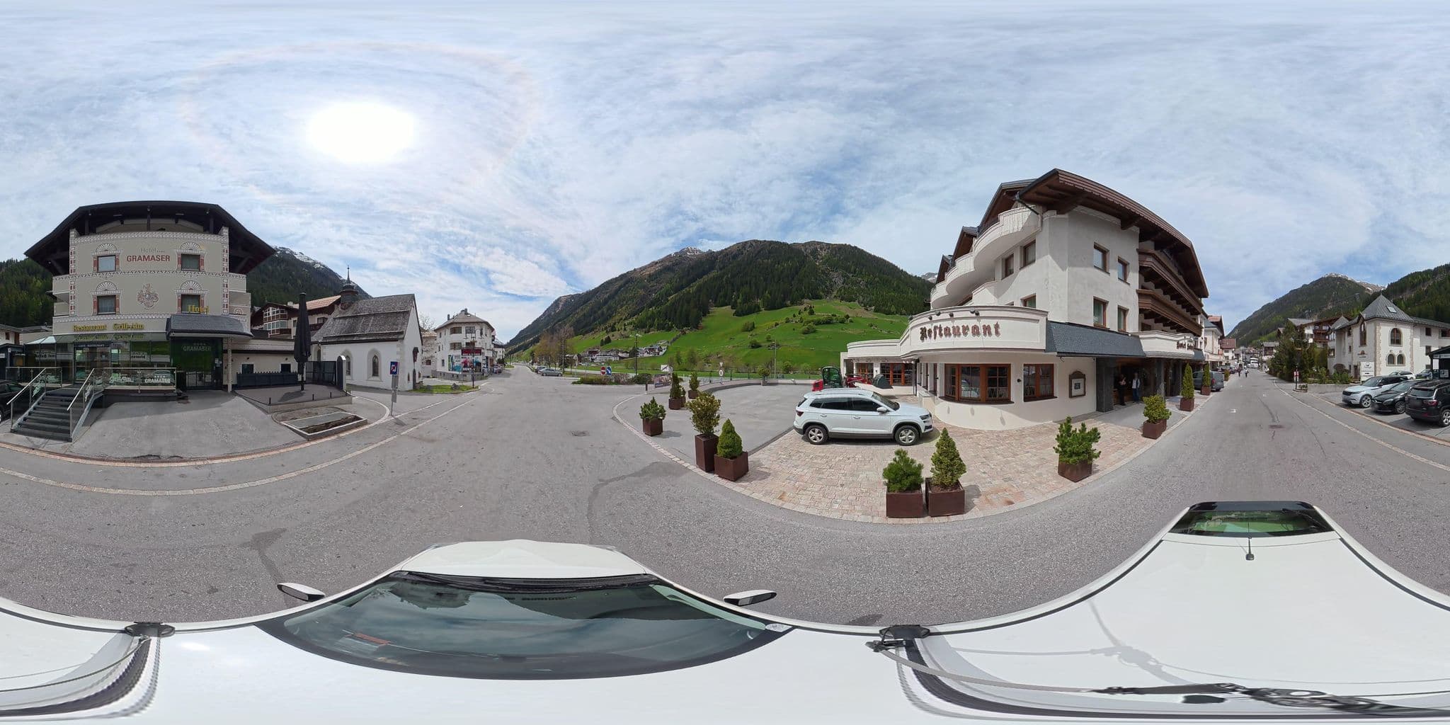 Street view near Pension Schönruh, Ischgl — © osmplus_org (CC BY-SA · Mapillary)