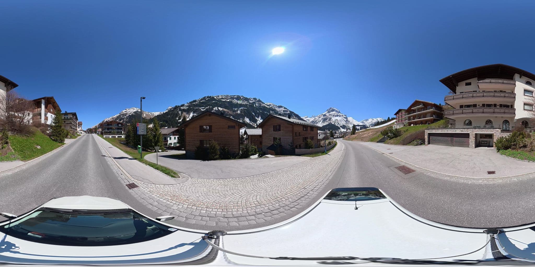 Street view near Appartement-Haus Valbella, Lech — © osmplus_org (CC BY-SA · Mapillary)