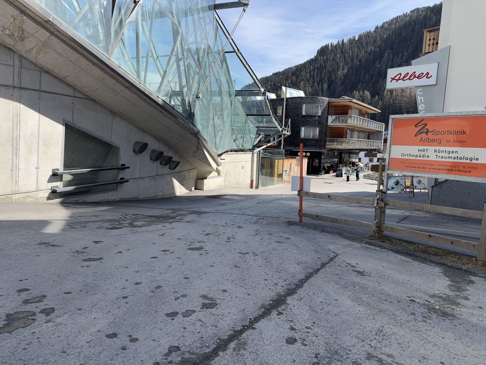 Street view near Angelika Walch, St Anton am Arlberg — © RSTQ (CC BY-SA · Mapillary)