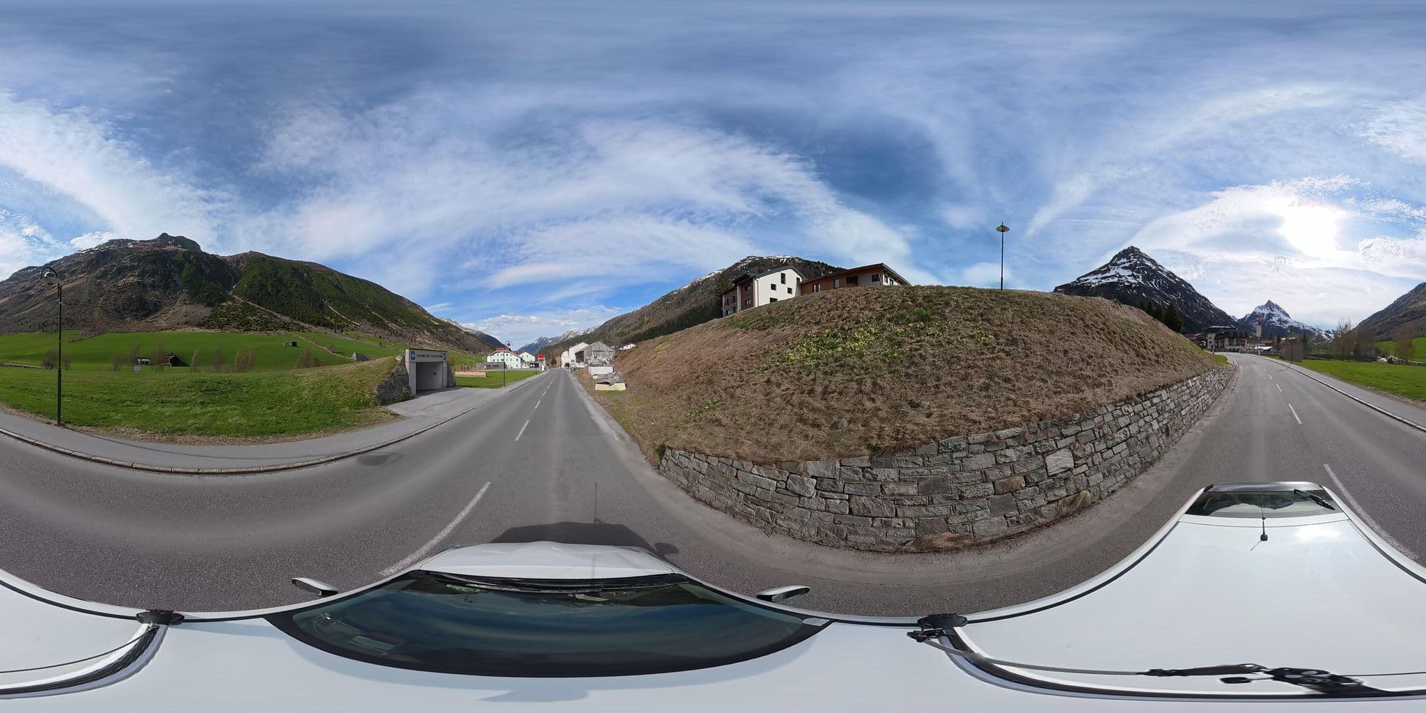 Street view near Laurins Lodge, Ischgl — © osmplus_org (CC BY-SA · Mapillary)