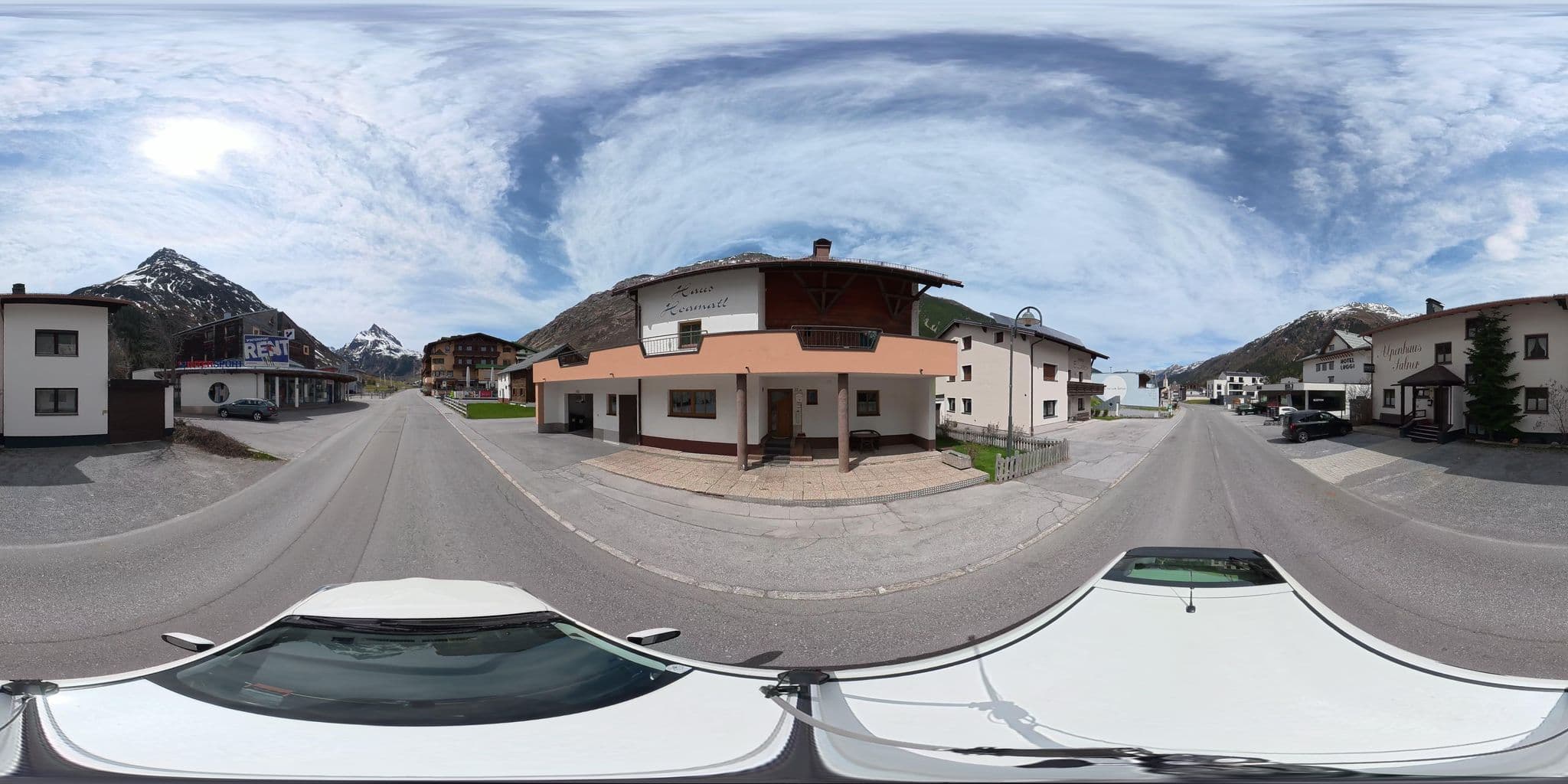 Street view near Mentahaus, Ischgl — © osmplus_org (CC BY-SA · Mapillary)