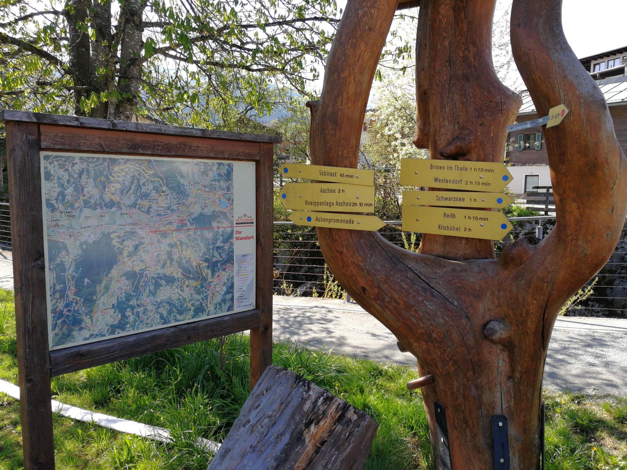 Street view near Pension Simair, Kirchberg in Tirol — © santon (CC BY-SA · Mapillary)