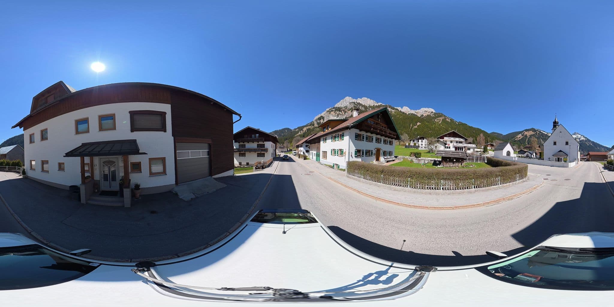Street view near Helga Lechleitner, Weissenbach am Lech — © osmplus_org (CC BY-SA · Mapillary)