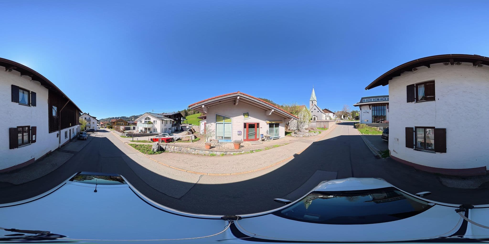 Street view near Hotel Betriebsgesellschaft m.b.H., Tannheim — © osmplus_org (CC BY-SA · Mapillary)