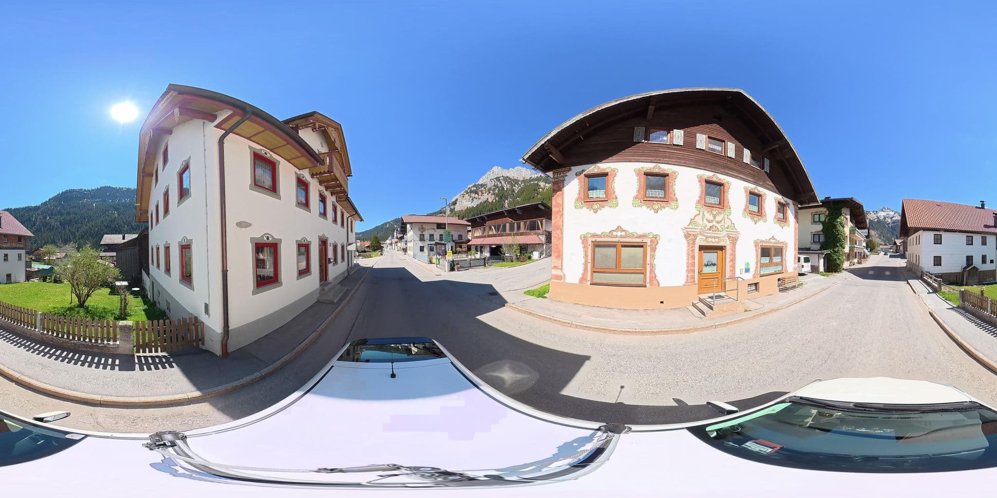 Street view near Ferienhaus Gertrud, Weissenbach am Lech — © osmplus_org (CC BY-SA · Mapillary)