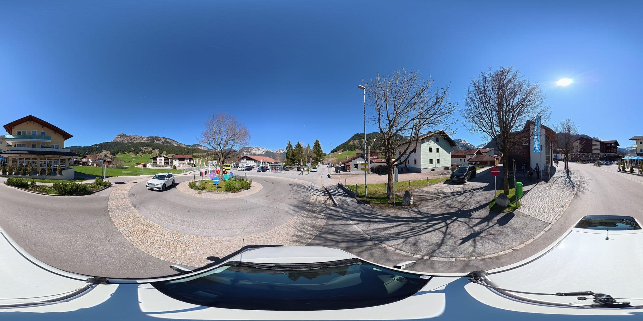 Street view near Haus Rettenwander, Tannheim — © osmplus_org (CC BY-SA · Mapillary)
