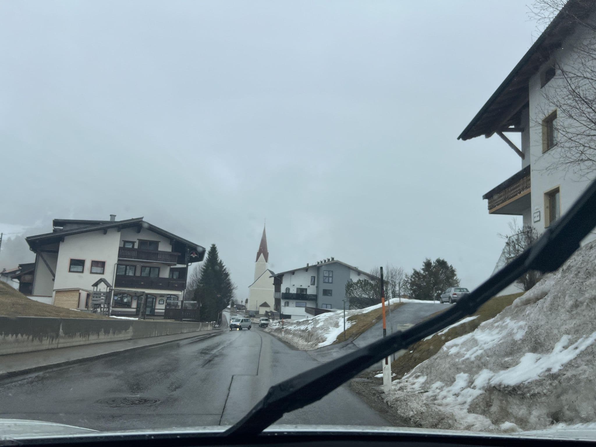 Street view near Haus Alpina, Höfen — © ottor (CC BY-SA · Mapillary)