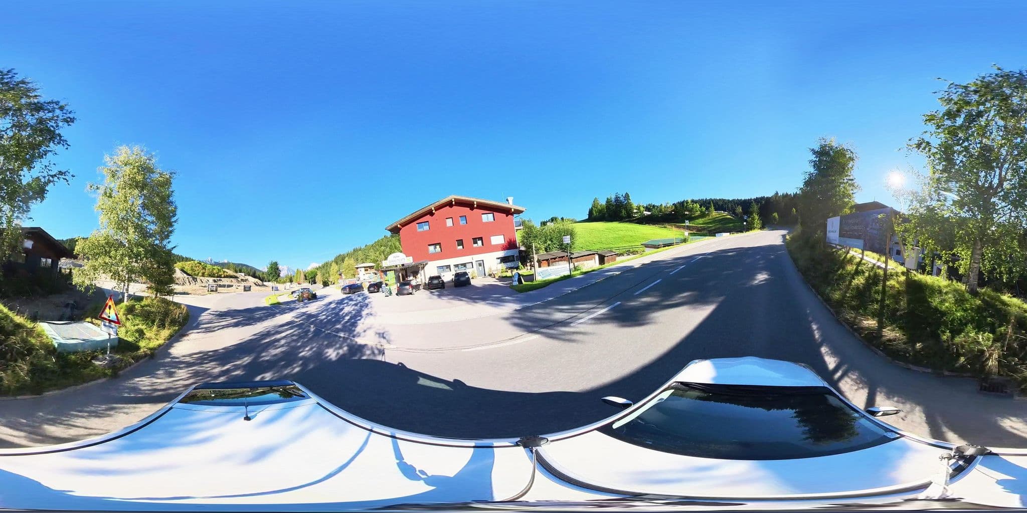Street view near Ing. Erwin Seelos, Seefeld in Tirol — © osmplus_org (CC BY-SA · Mapillary)