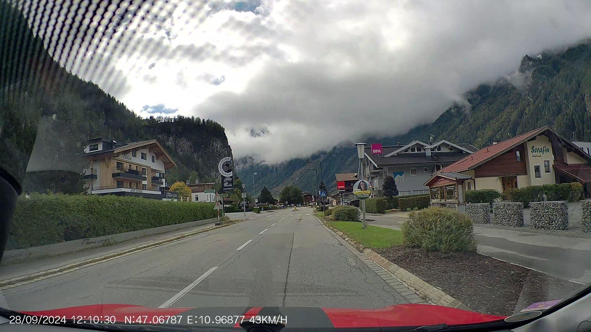 Street view near Agnes Niederhauser, Längenfeld — © AR88 (CC BY-SA · Mapillary)