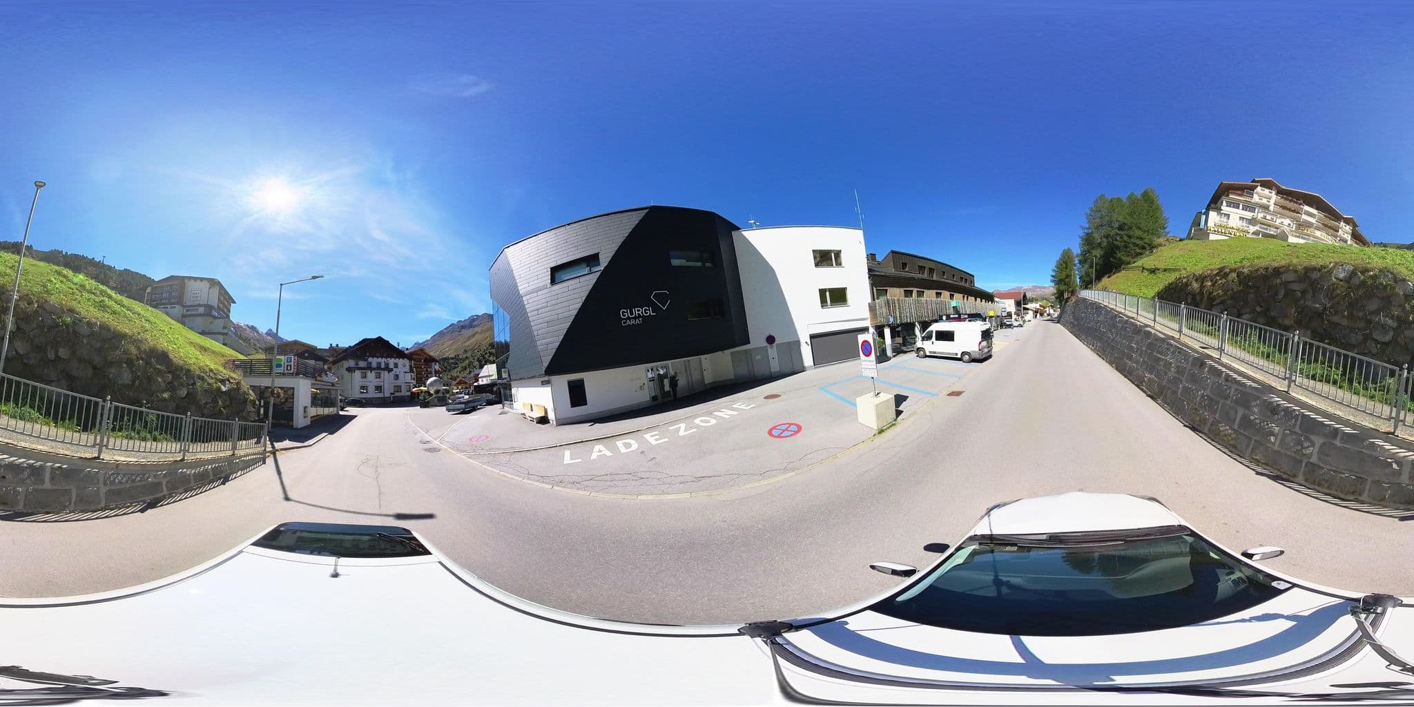 Street view near Haus Hoamatl, Sölden — © osmplus_org (CC BY-SA · Mapillary)