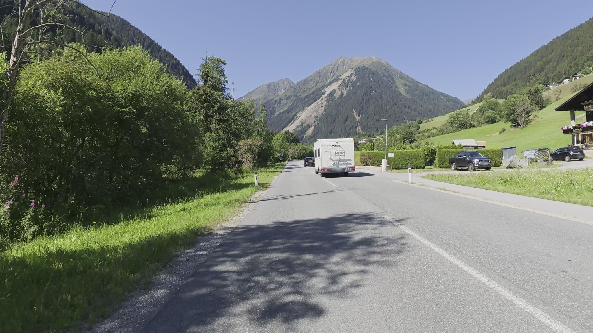 Street view near Ferienwohnung Entner, Sellrain — © Guzzi_Franze (CC BY-SA · Mapillary)