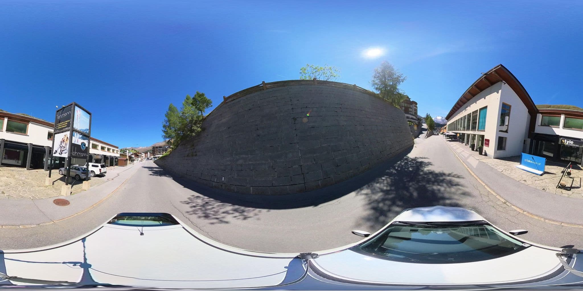 Street view near Villa Michelle, Sölden — © osmplus_org (CC BY-SA · Mapillary)